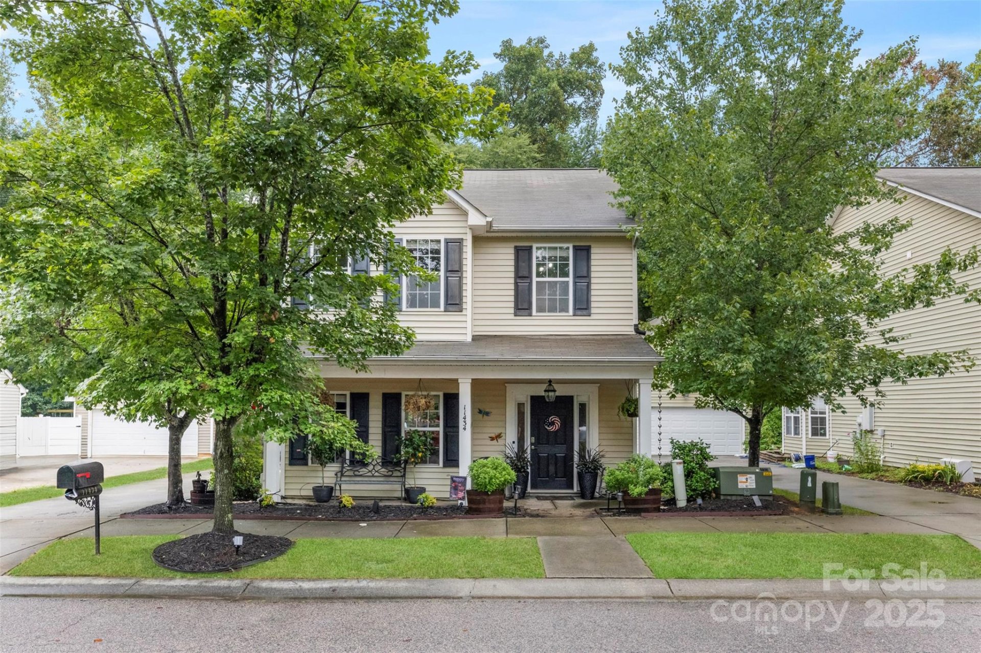 Property image 1 at 11434 Heritage Green Drive, Cornelius, NC 28031