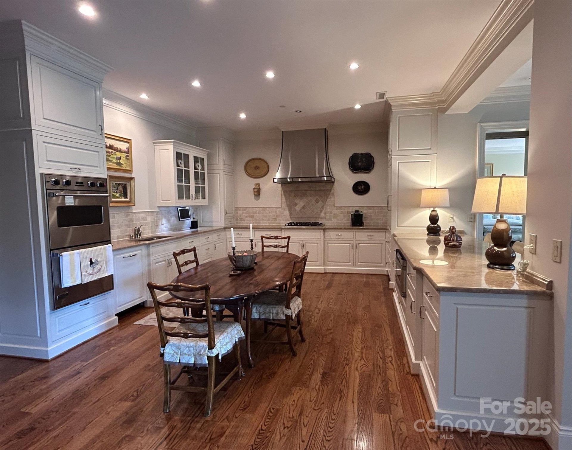 Property image 5 at 168 Cherokee Road, Charlotte, NC 28207