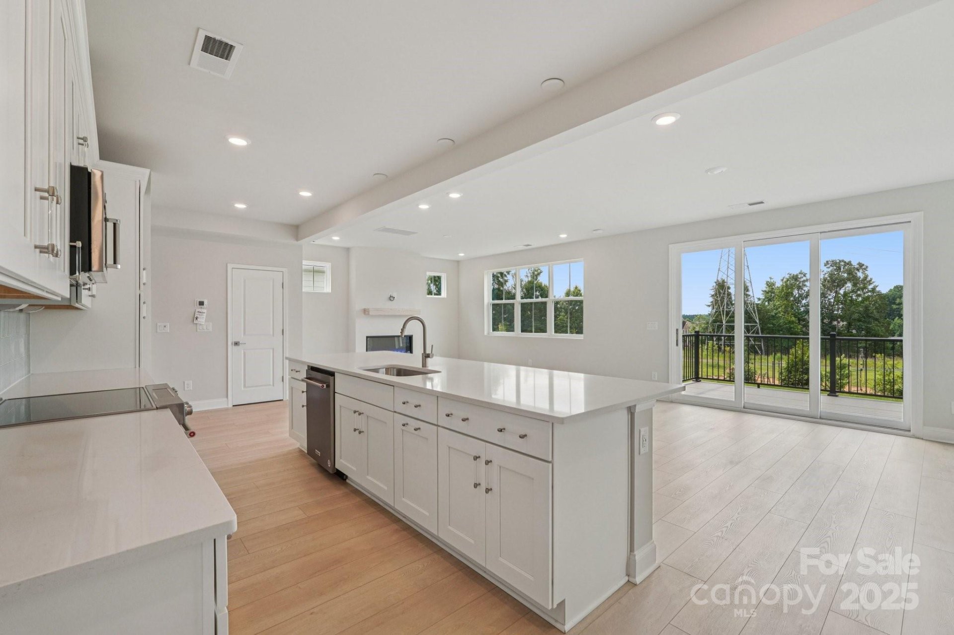 Property image 5 at 921 Coast Drive, Tega Cay, SC 29708