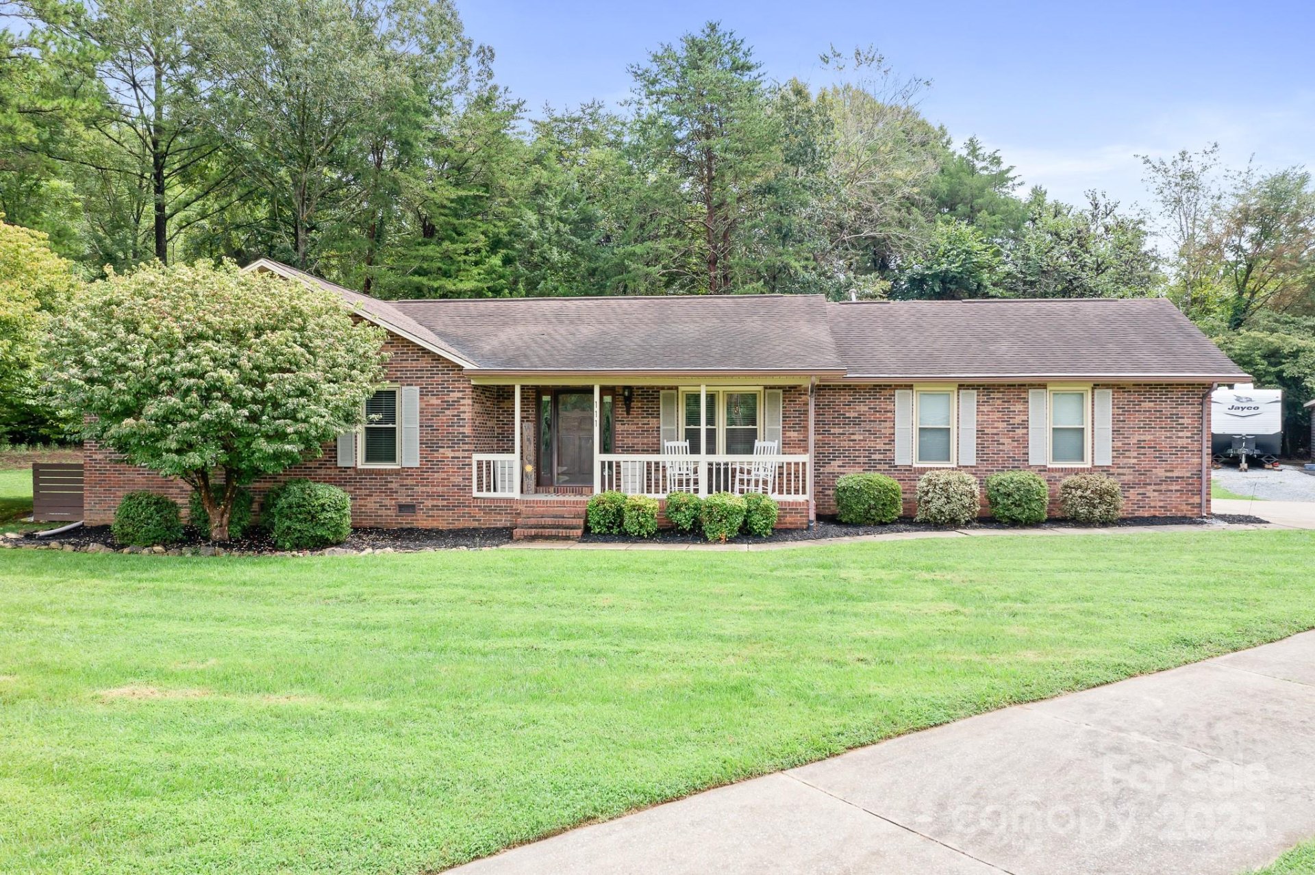 Property image 2 at 111 Devonshire Court, Mooresville, NC 28115