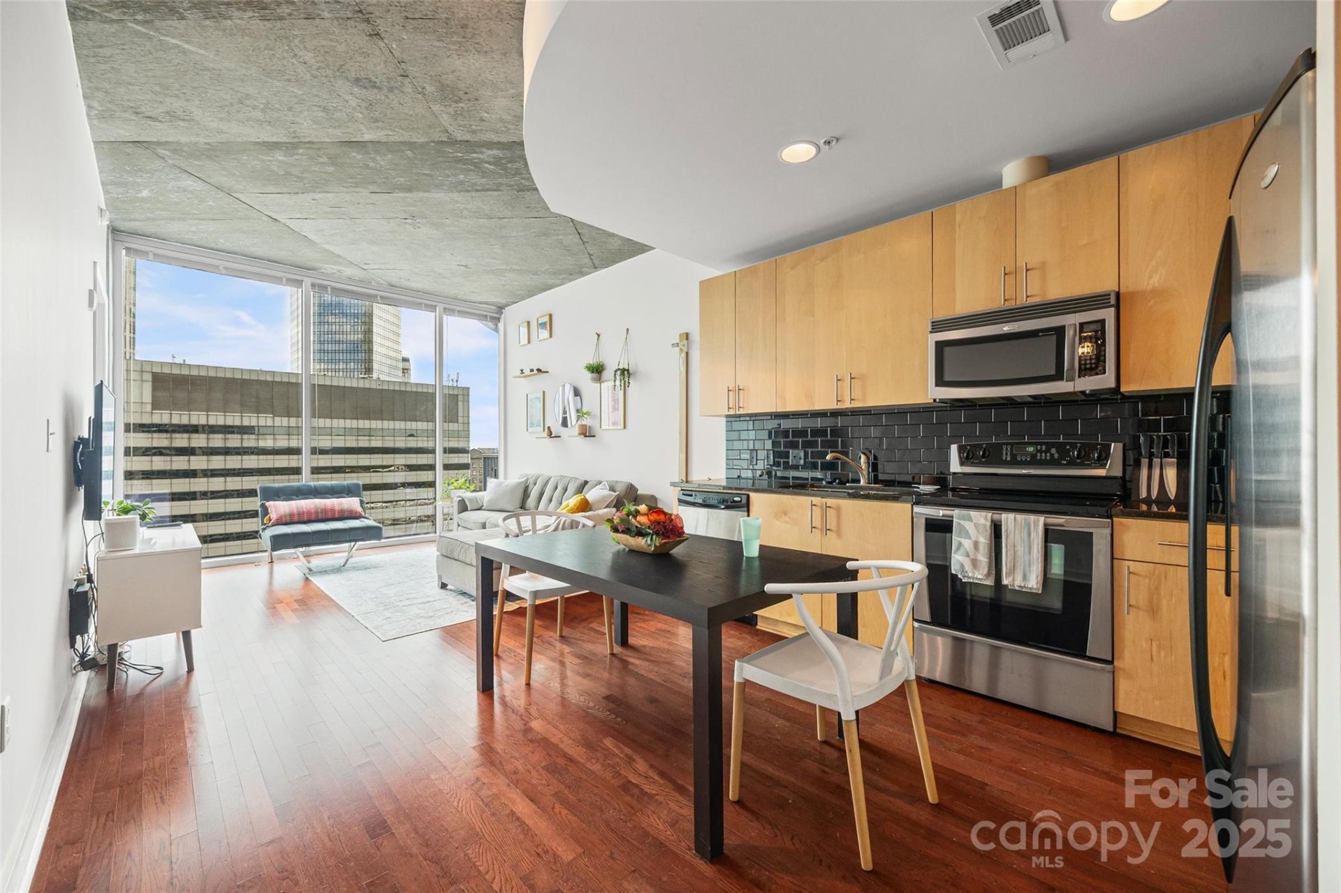 Property image 2 at 210 N Church Street, Charlotte, NC 28202