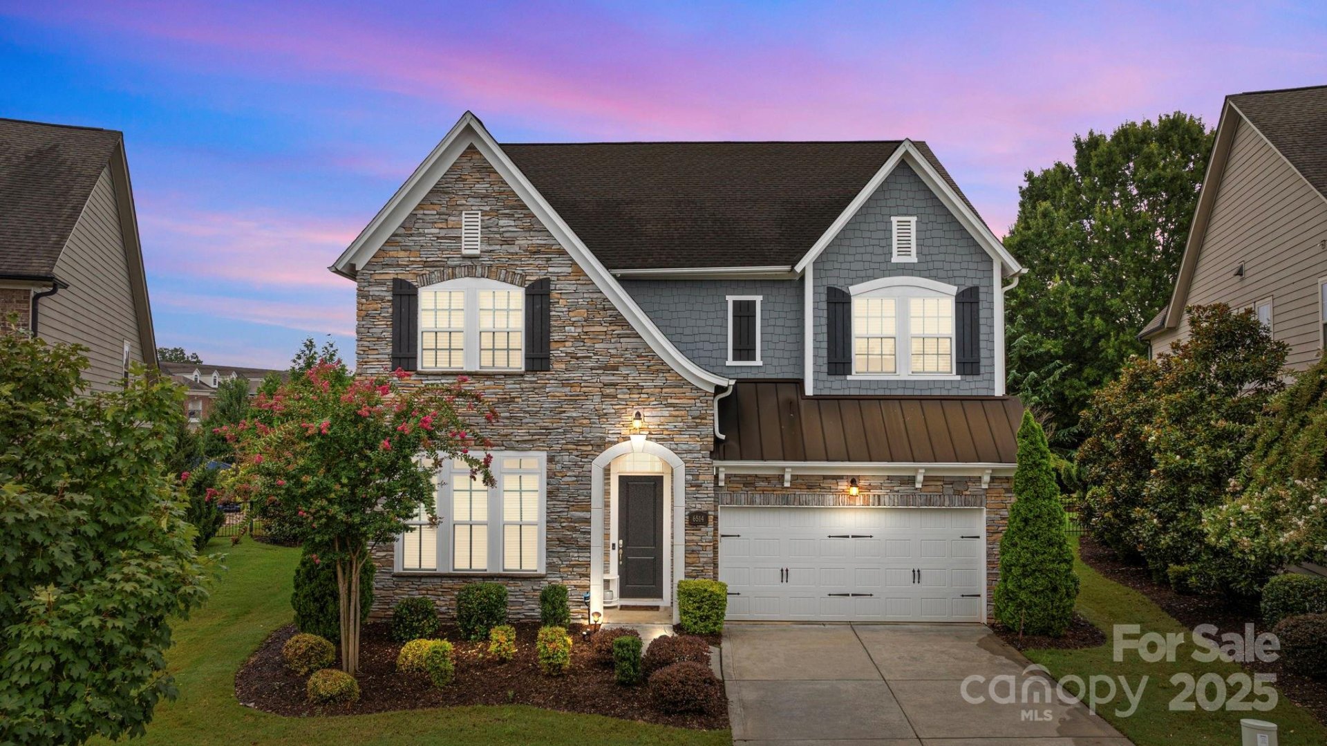 Waverly, Charlotte Community