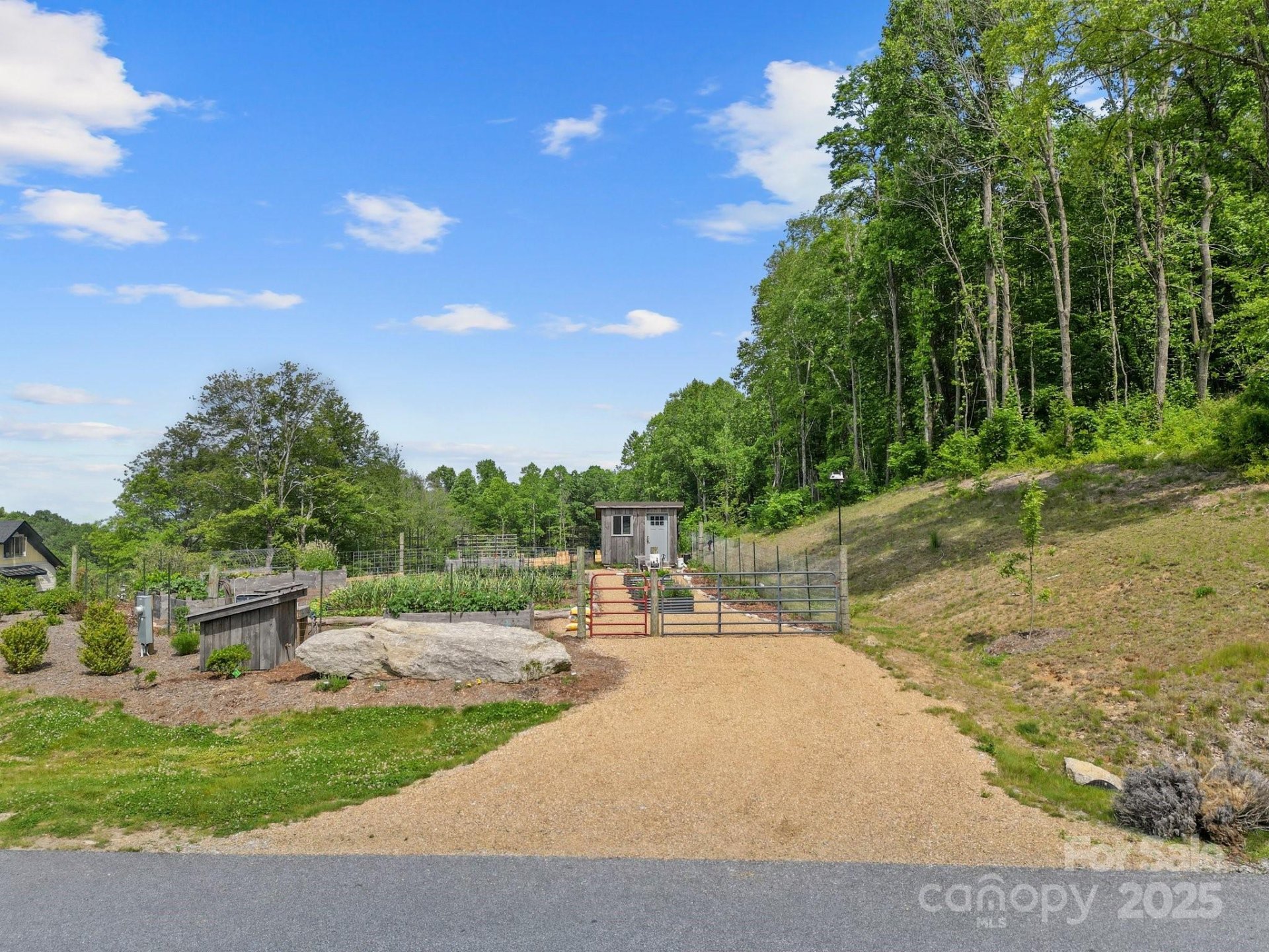 Property image 5 at 6 Laurel Ledge Way, Fletcher, NC 28732