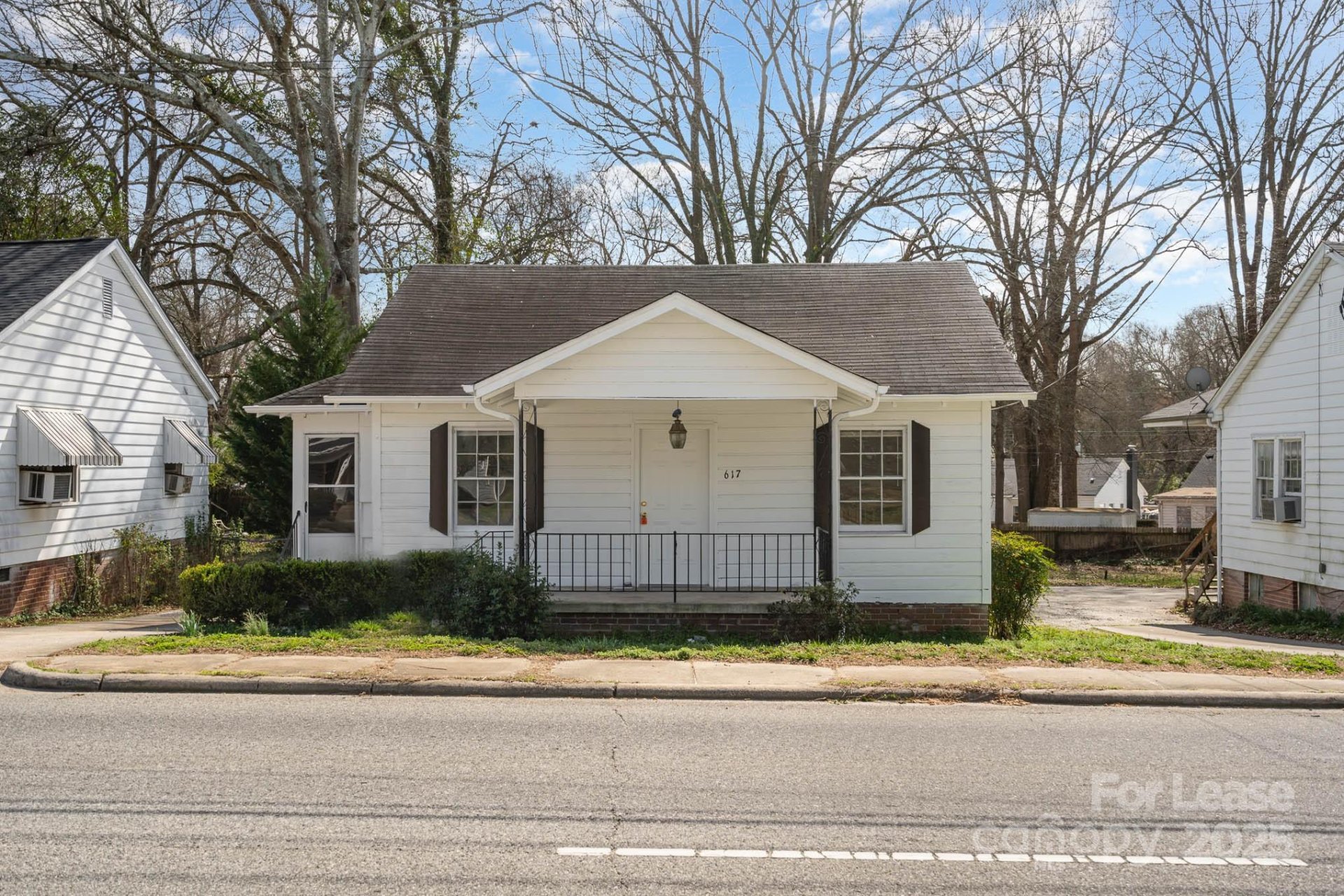 Property image 2 at 617 W Garrison Boulevard, Gastonia, NC 28052