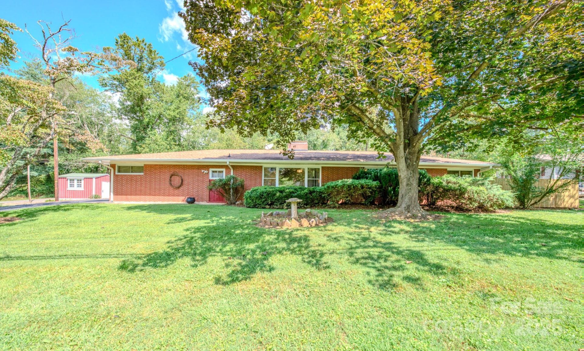 Property at 105 Alexander Avenue, Swannanoa, NC 28778