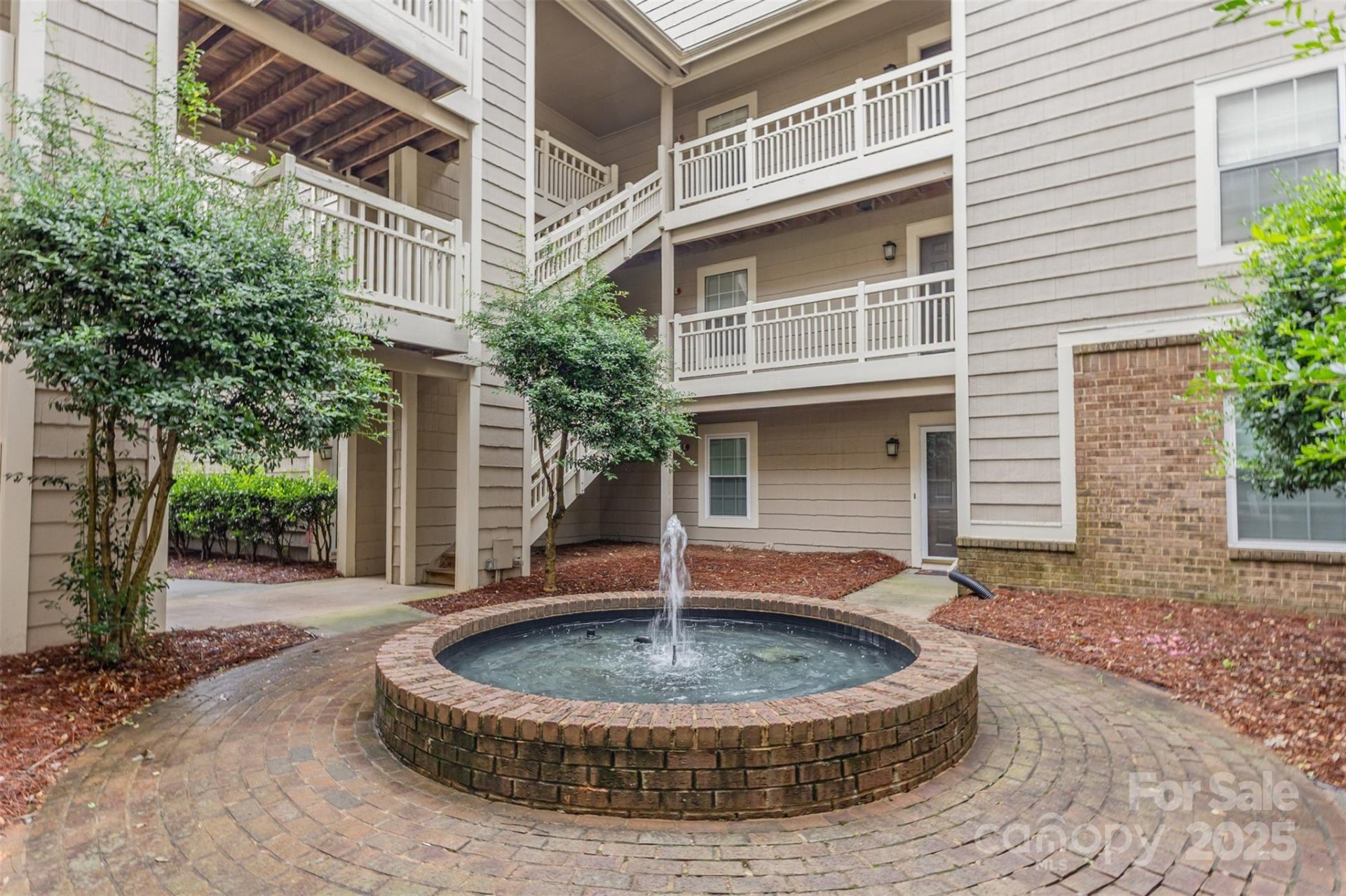 Property image 2 at 5007 Sharon Road, Charlotte, NC 28210