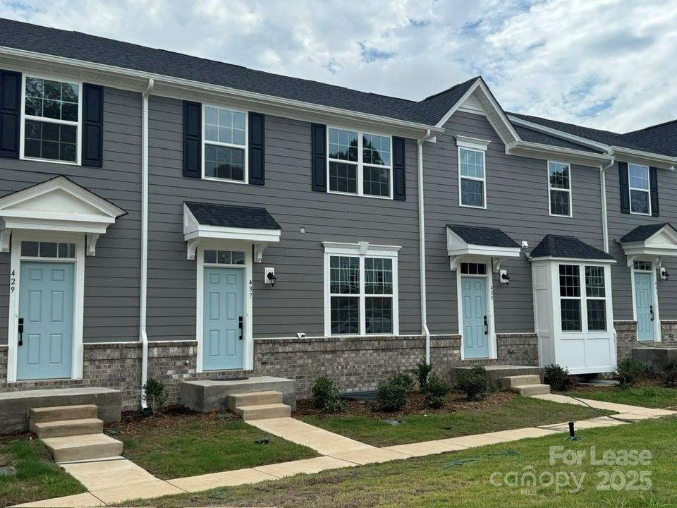 437 Serenity Circle