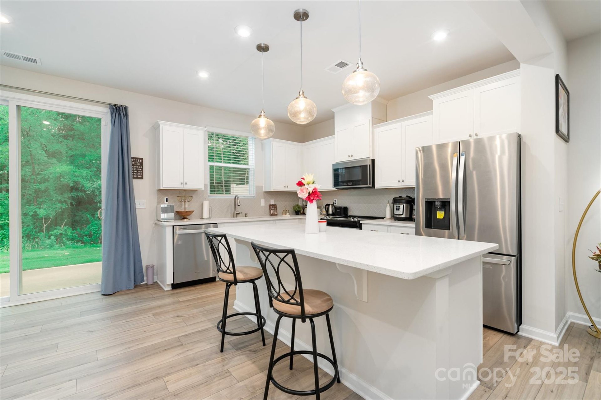 Property image 3 at 14806 Tamarack Drive, Charlotte, NC 28278