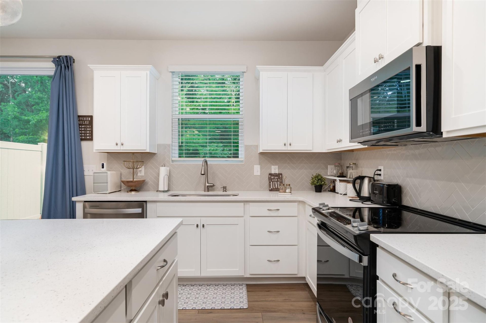 Property image 4 at 14806 Tamarack Drive, Charlotte, NC 28278