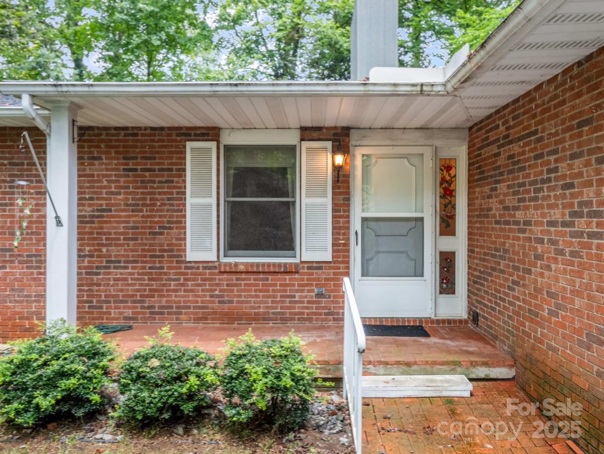 Property image 2 at 845 Greenwood Drive, Hendersonville, NC 28791