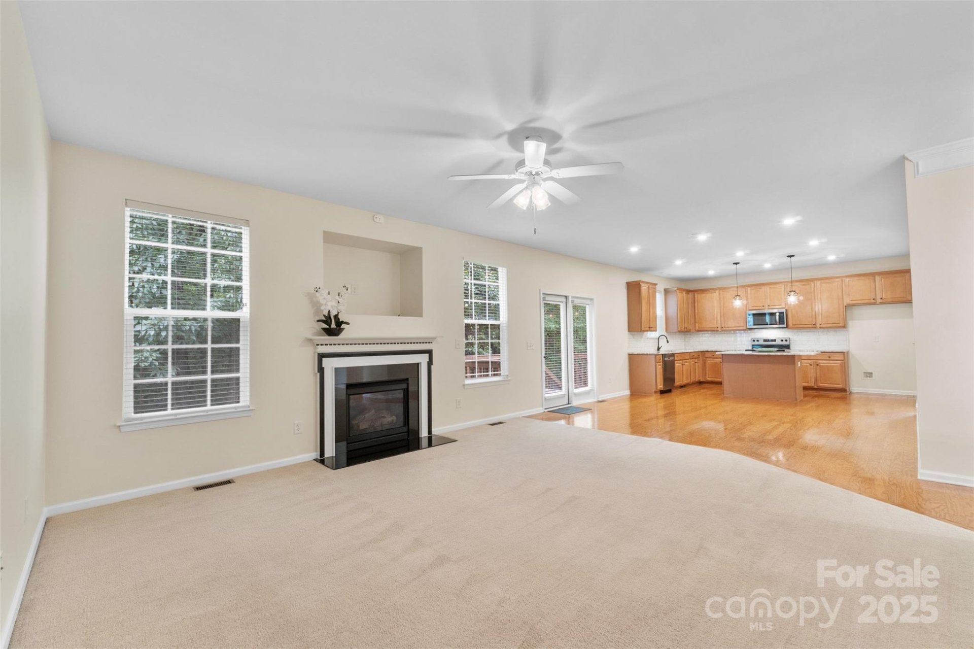 Property image 4 at 1043 Boxelder Lane, Charlotte, NC 28262