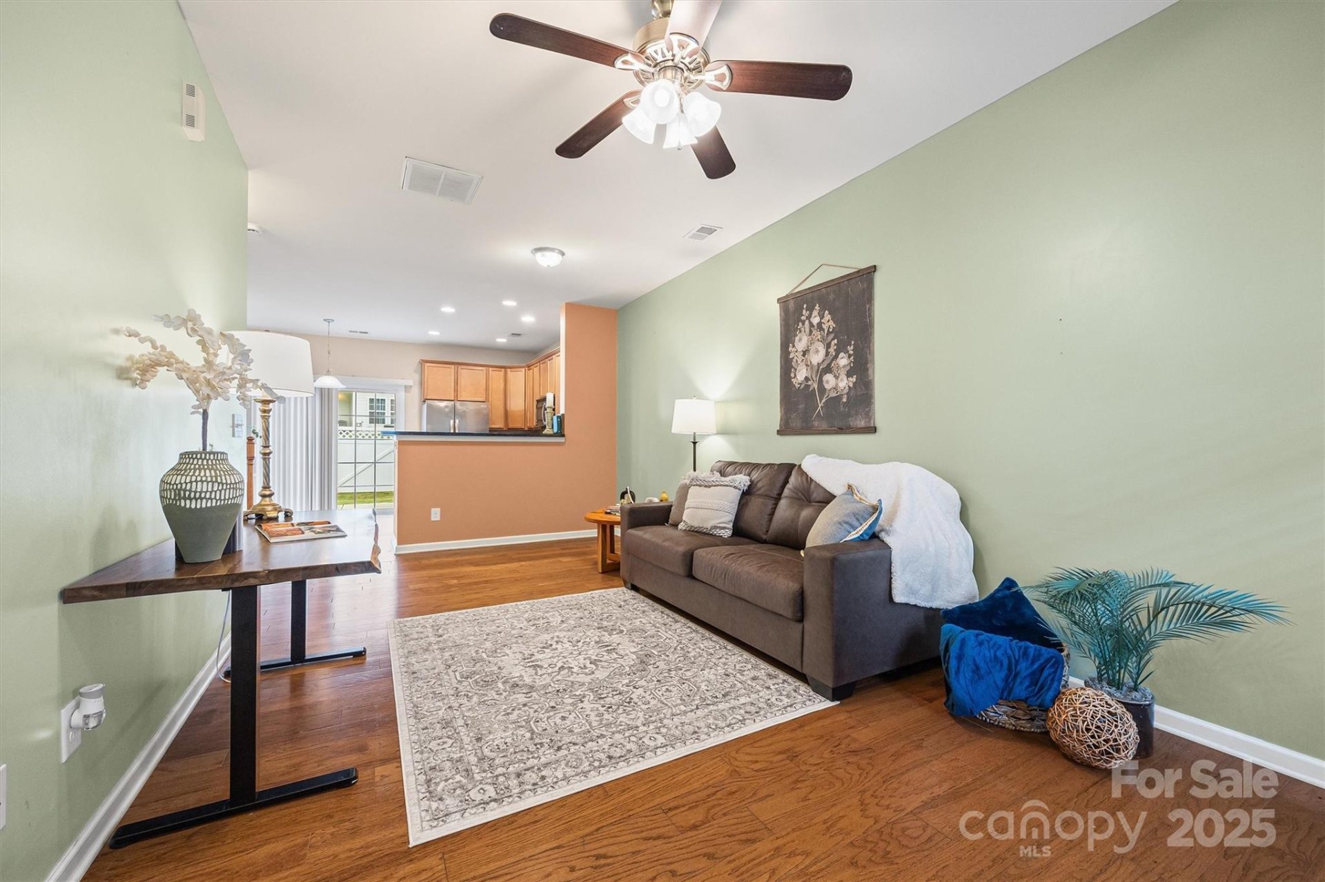 Property image 3 at 311 Sandy Spring Lane, Lake Wylie, SC 29710