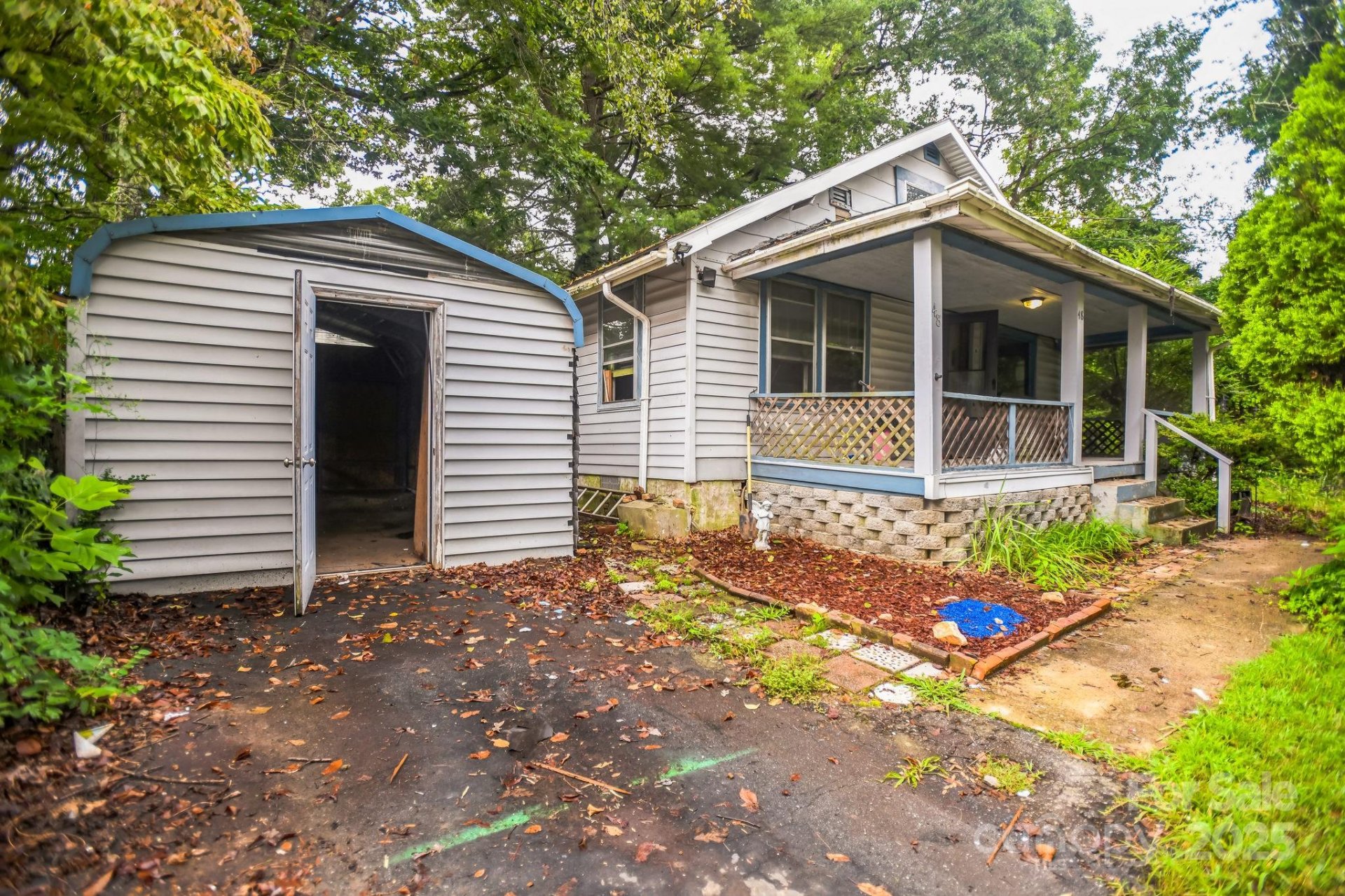 Property image 2 at 48 Middlemont Avenue, Asheville, NC 28806
