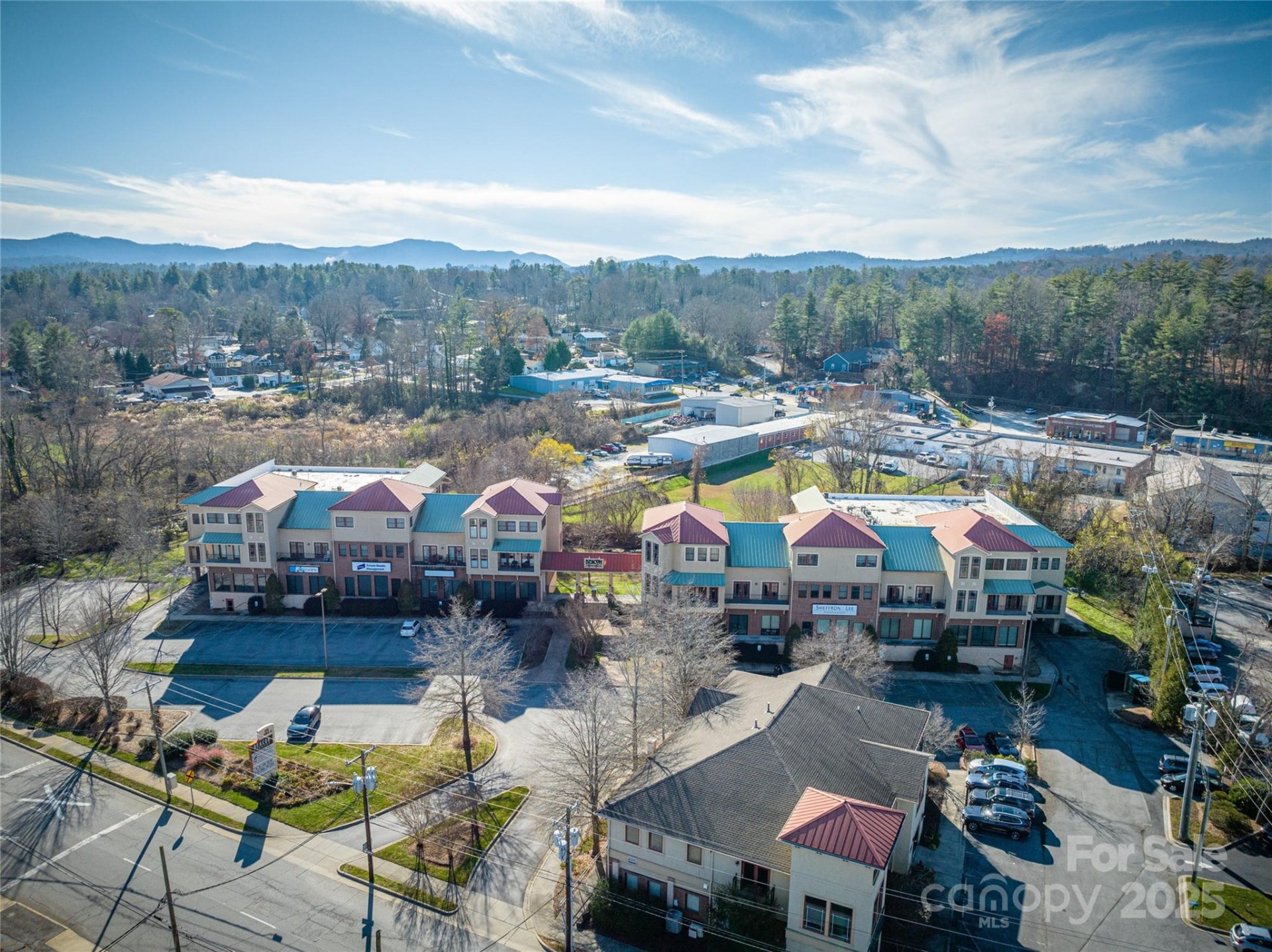 Property image 3 at 475 S Church Street, Hendersonville, NC 28792