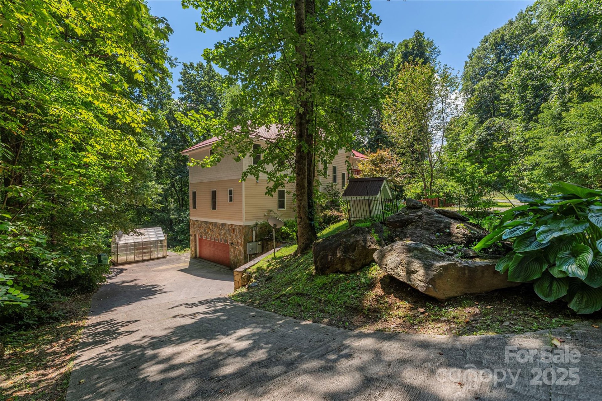 Property image 4 at 97 Hughes Drive, Maggie Valley, NC 28751
