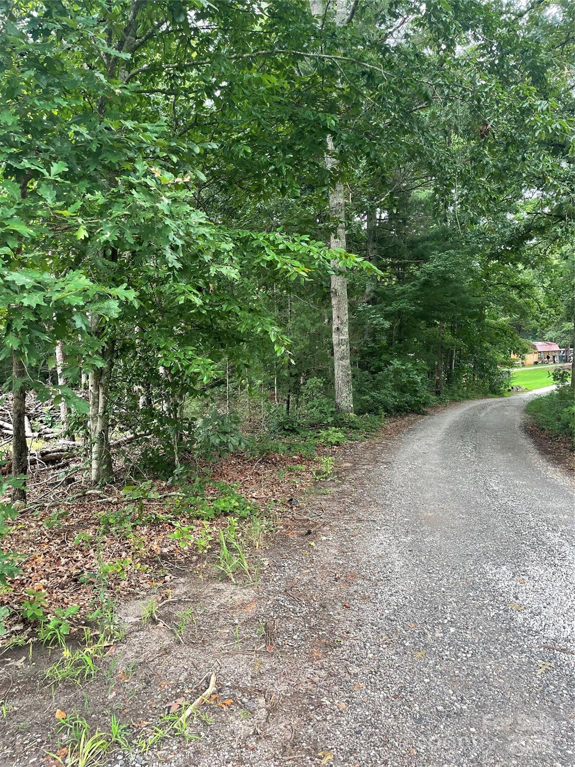 Property image 2 at 125 Riverdell Road, Hickory, NC 28601