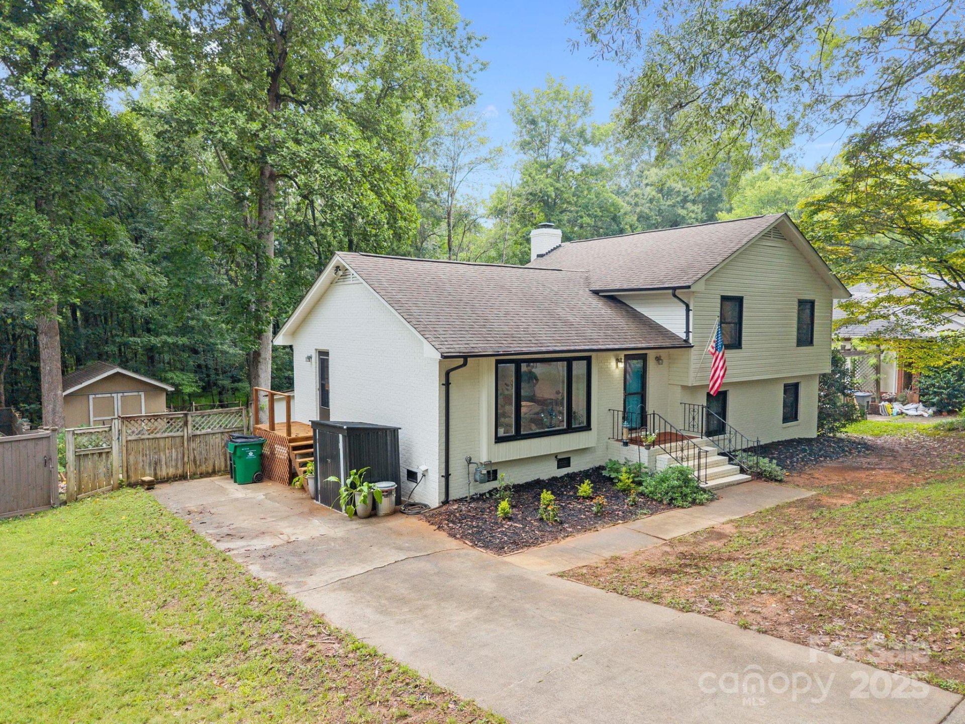 Property image 3 at 525 Kelford Lane, Charlotte, NC 28270