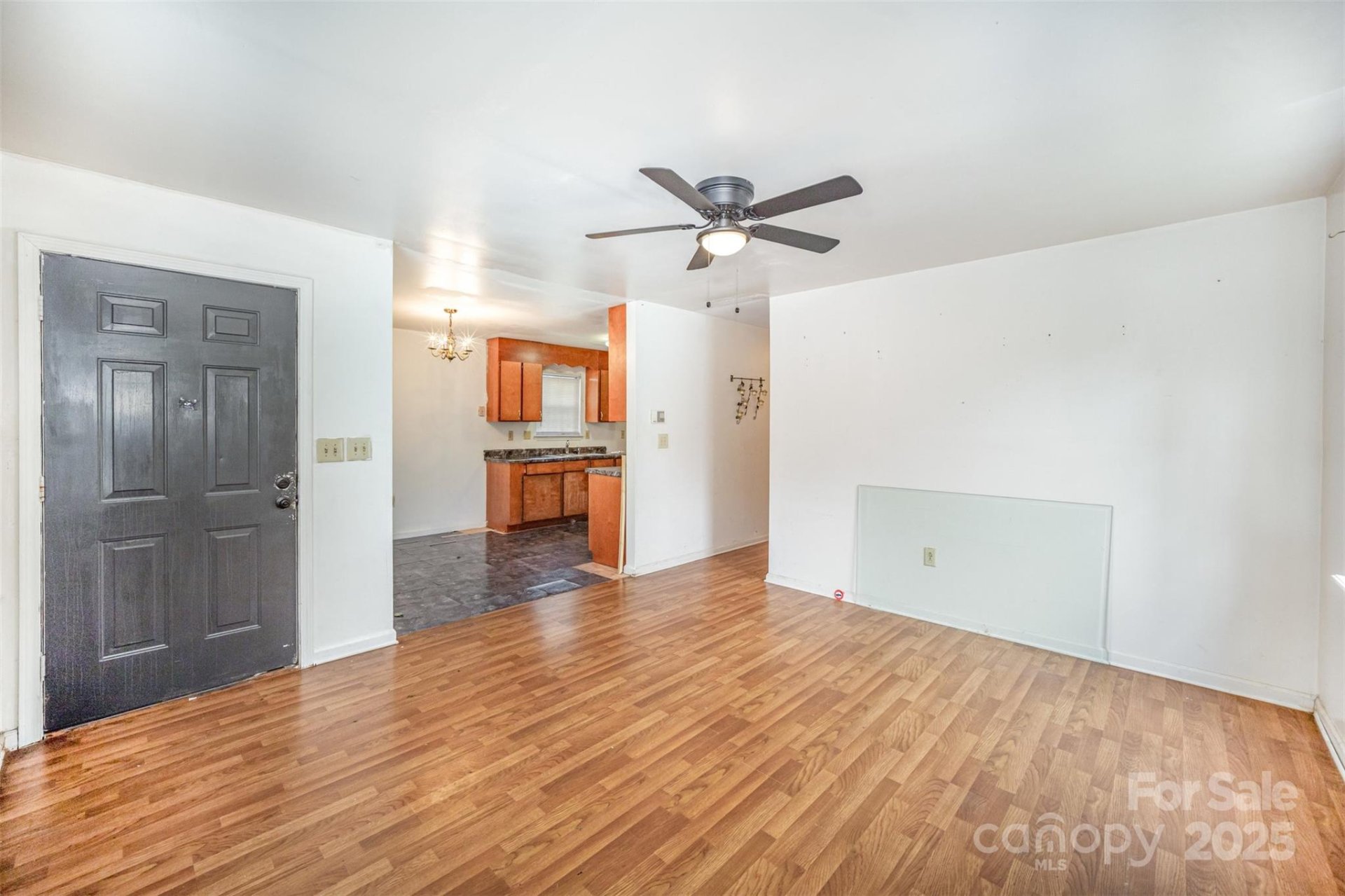 Property image 2 at 820 E 18th Street, Charlotte, NC 28205