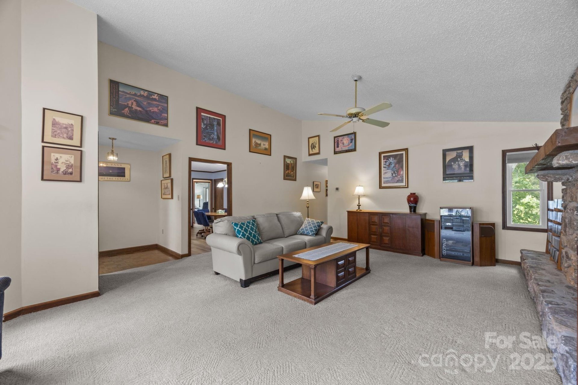 Property image 2 at 34 Larkspur Court, Asheville, NC 28805