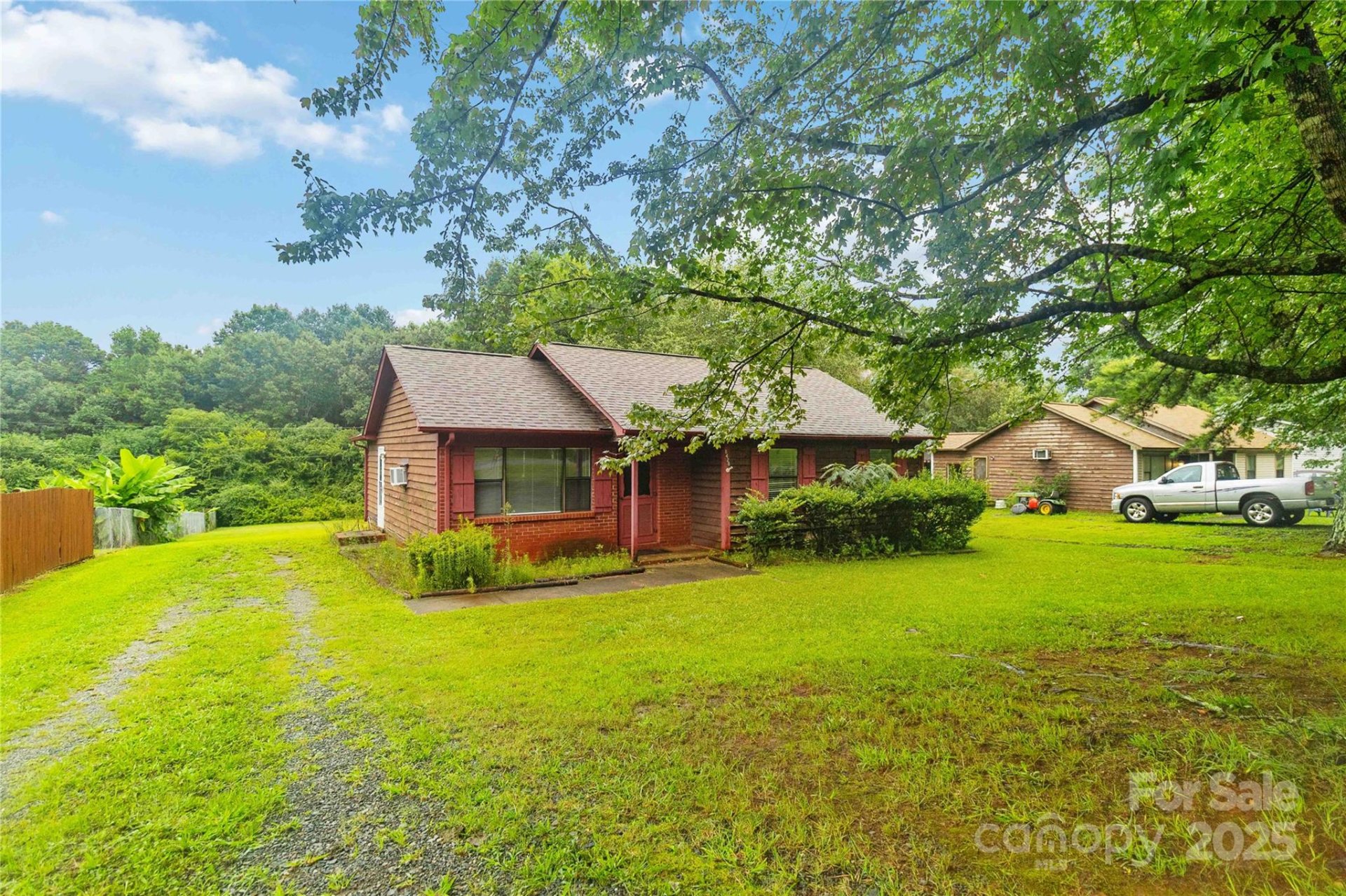 Property image 2 at 8428 Clear Meadow Lane, Charlotte, NC 28227
