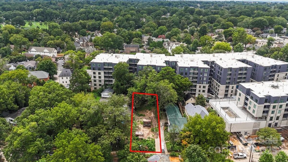 Property image 2 at 1645 Lombardy Circle, Charlotte, NC 28203