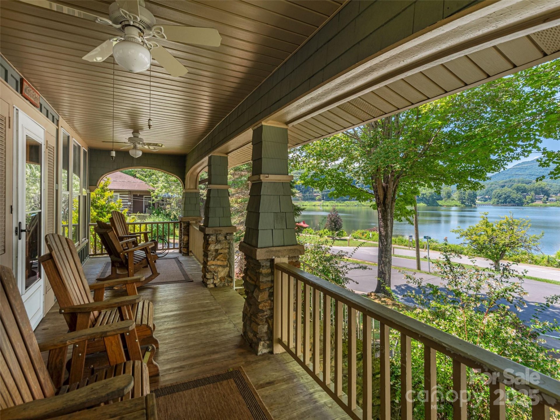 Property image 3 at 213 Chapel Drive, Lake Junaluska, NC 28745
