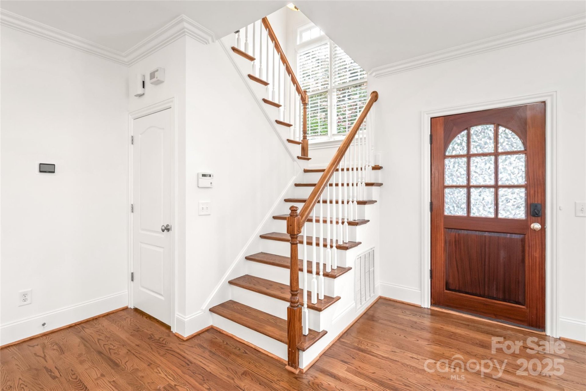 Property image 5 at 915 Millbrook Road, Charlotte, NC 28211