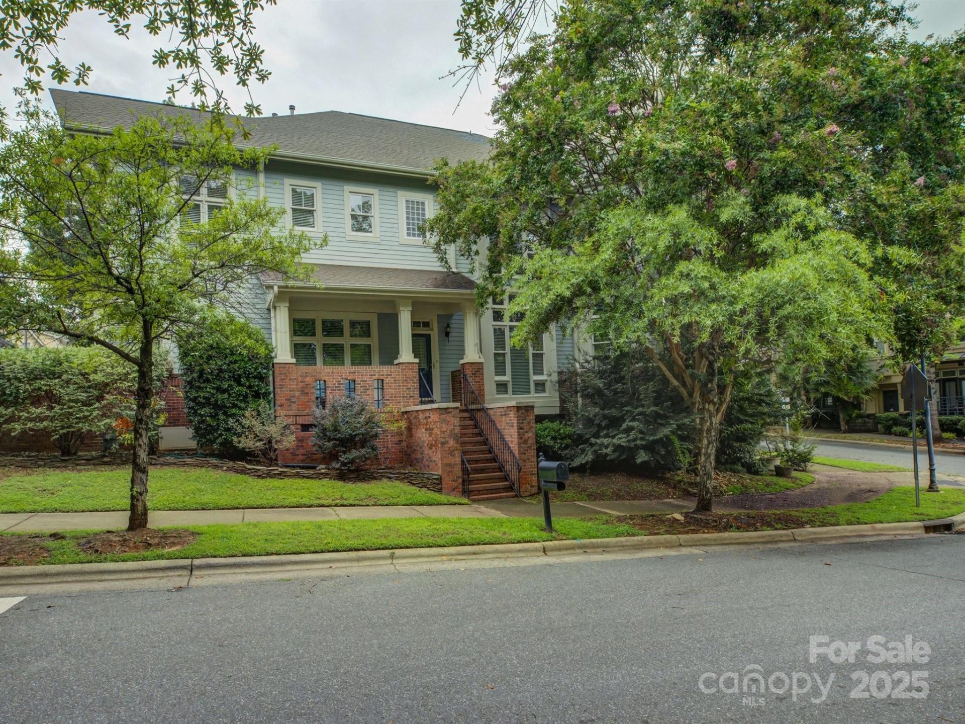 625 N Myers Street