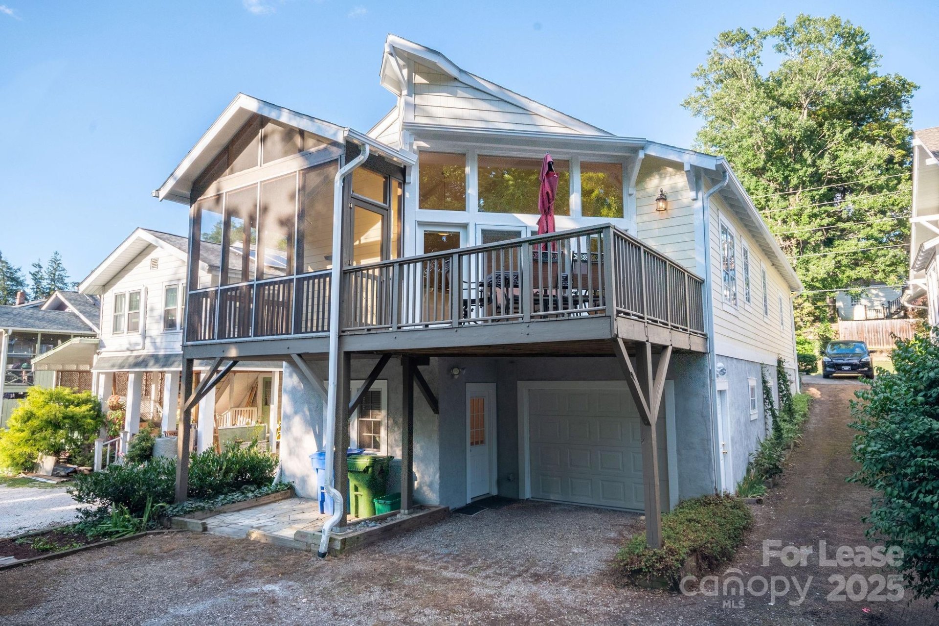 Property image 3 at 140 Murdock Avenue, Asheville, NC 28801