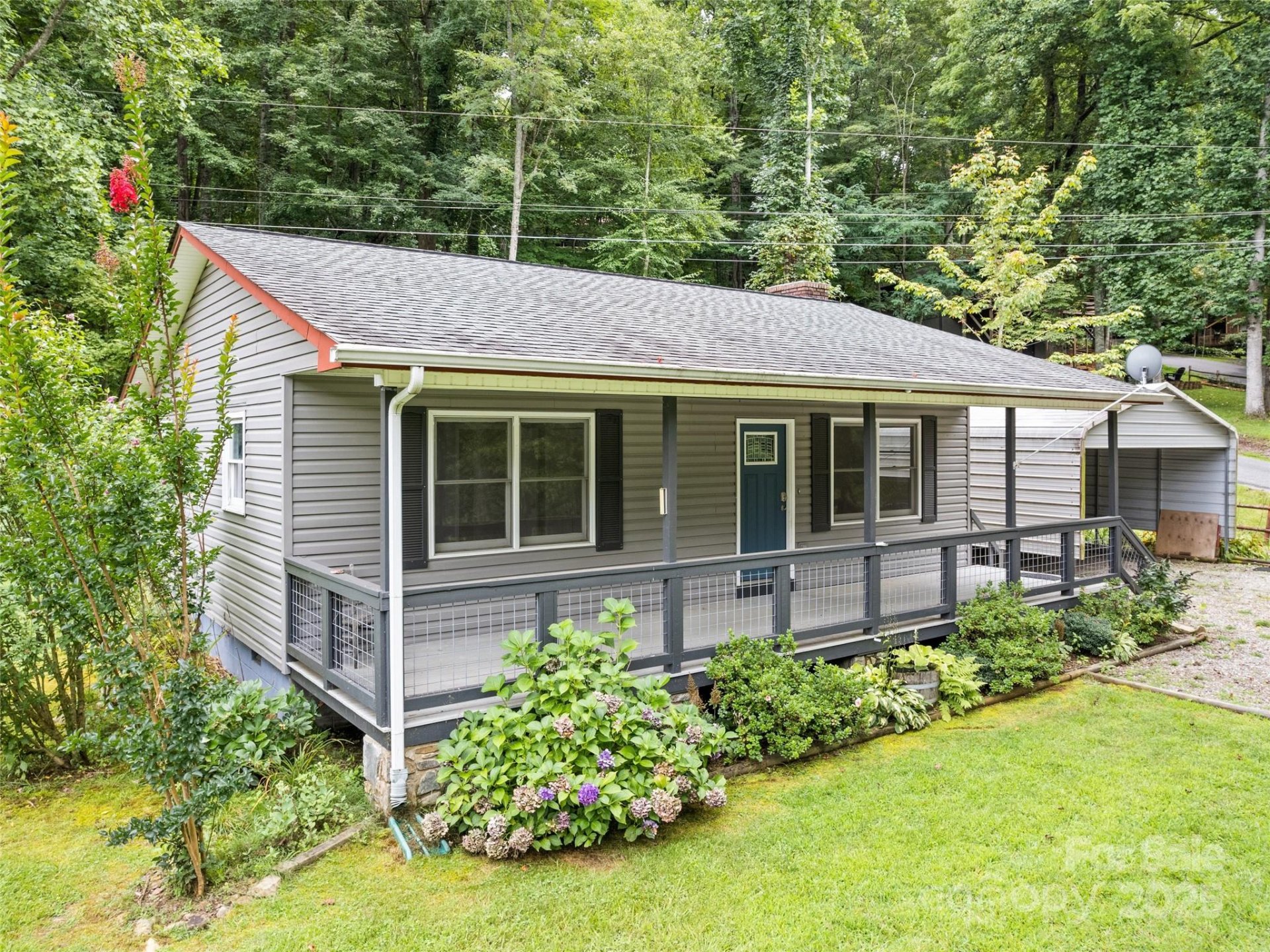 17 Forest Drive