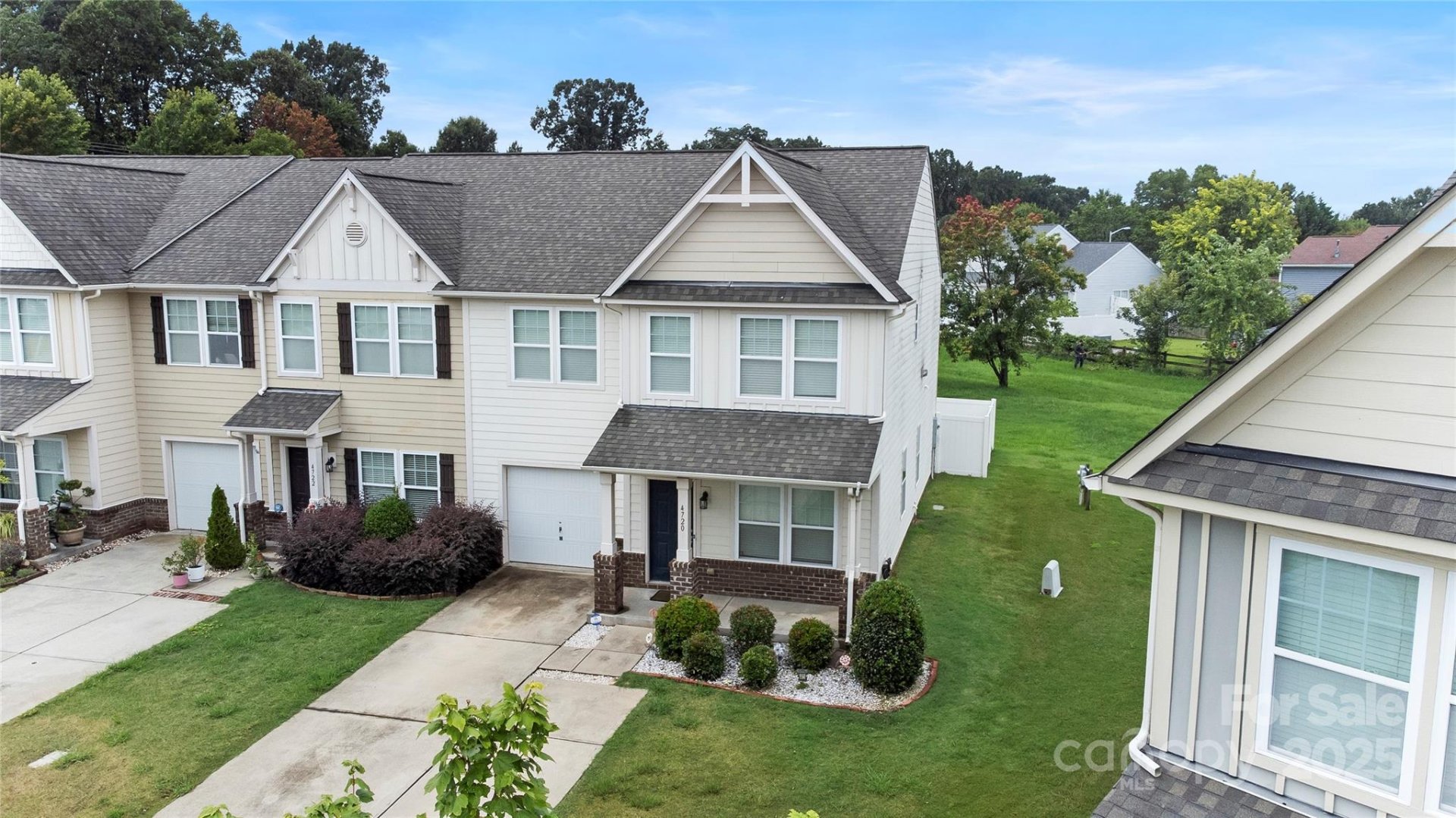 4720 Tradd Circle