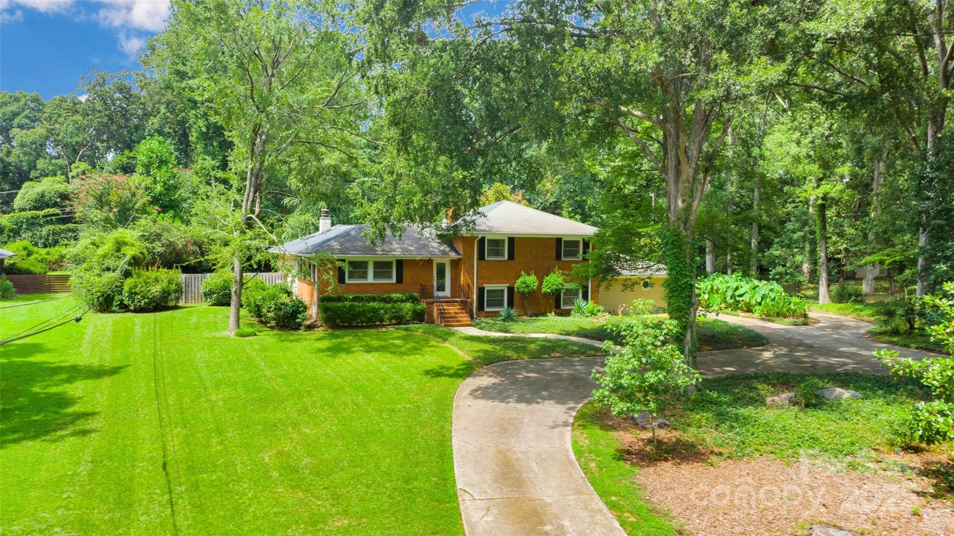 Property image 5 at 1212 Burtonwood Circle, Charlotte, NC 28212