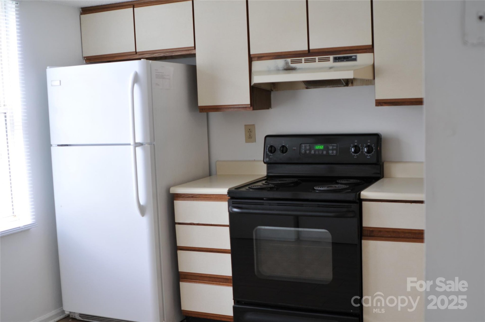 Property image 2 at 9626 C Vinca Circle, Charlotte, NC 28213
