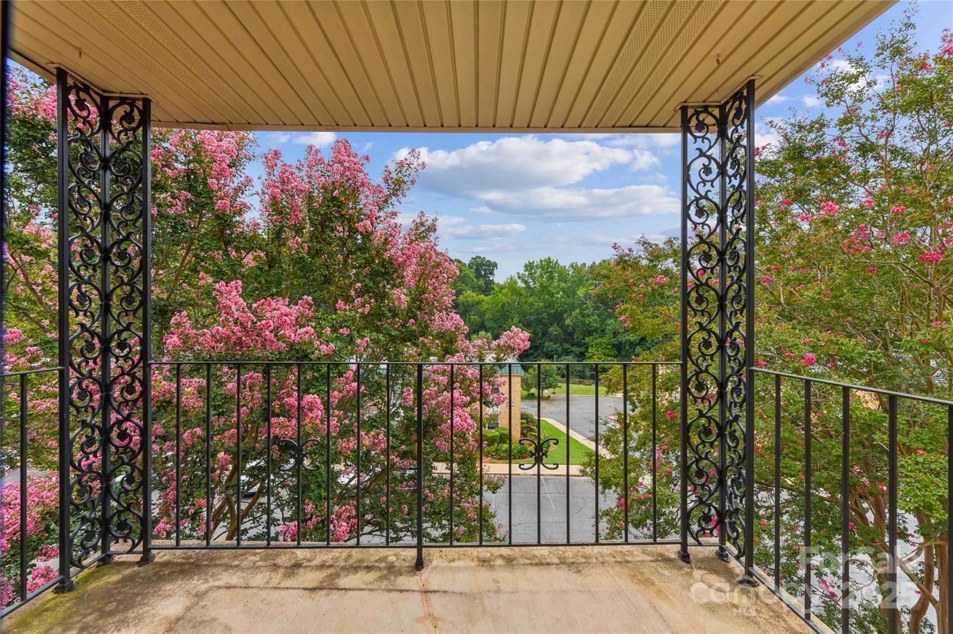 Property image 1 at 4735 Hedgemore Drive, Charlotte, NC 28209