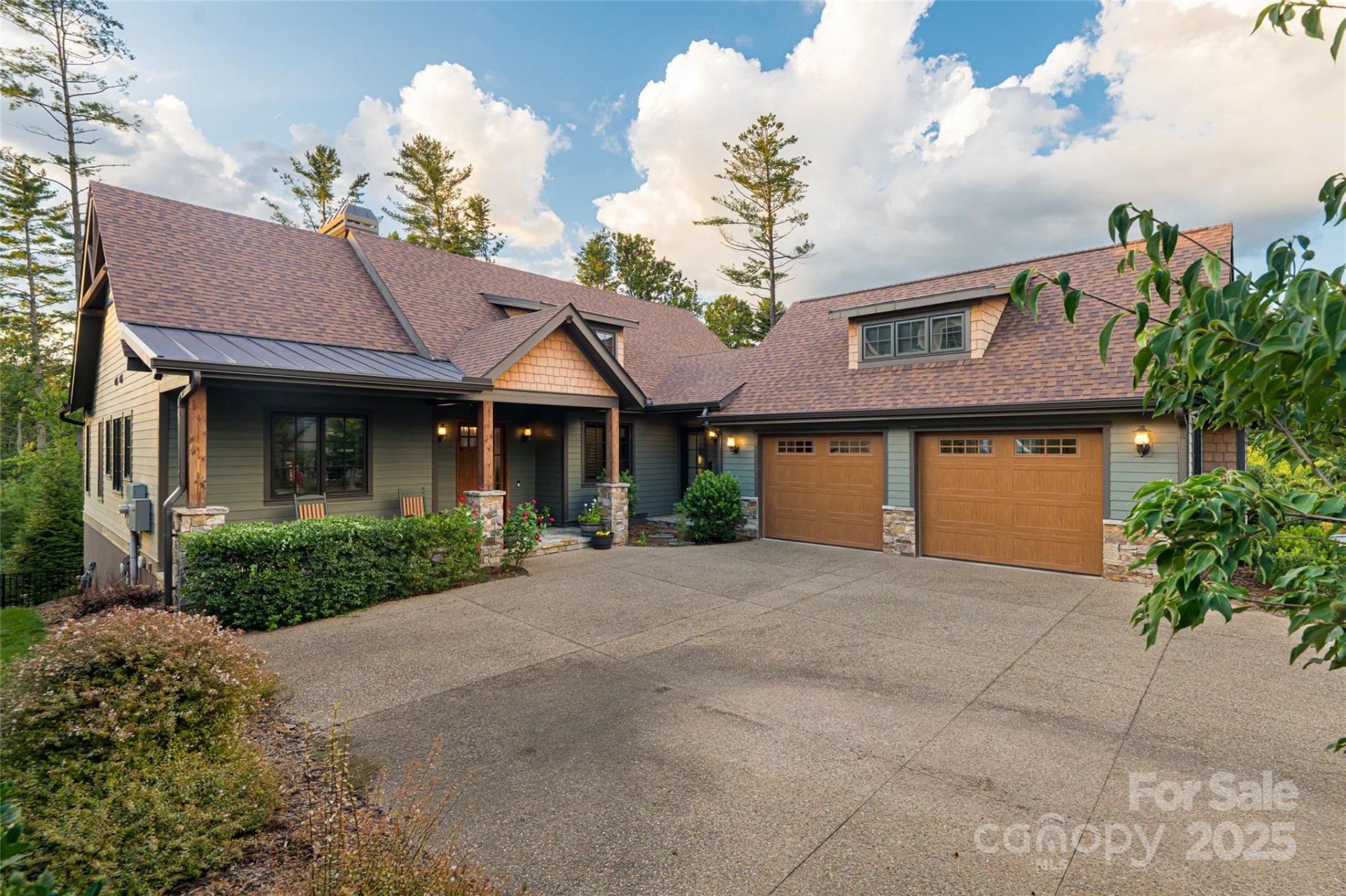 Property at 50 Hallett Court, Asheville, NC 28803