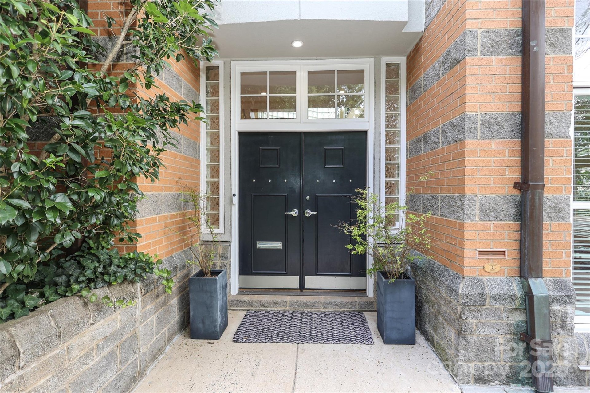 Property image 2 at 1239 Belgrave Place, Charlotte, NC 28203