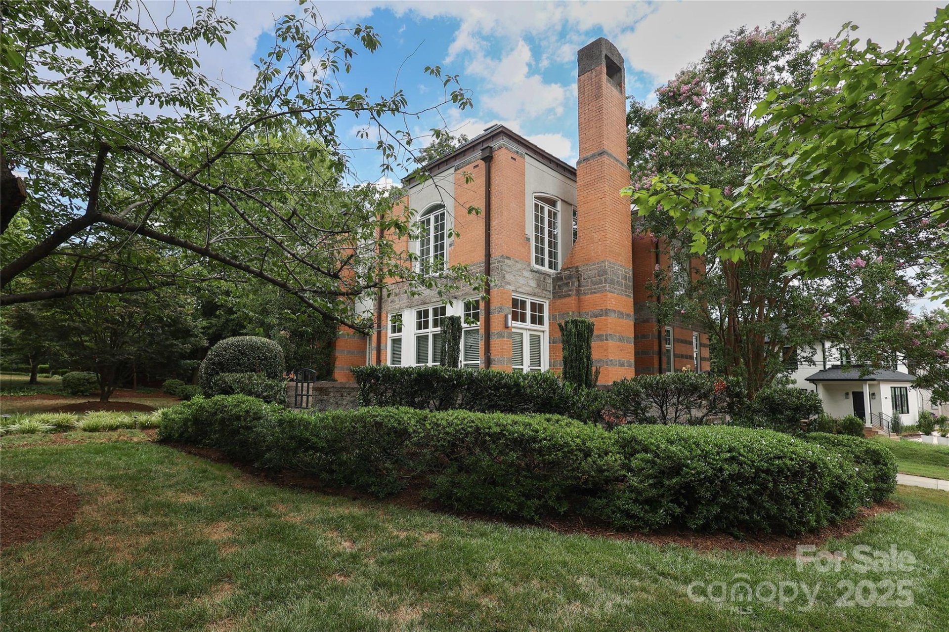 Property image 3 at 1239 Belgrave Place, Charlotte, NC 28203