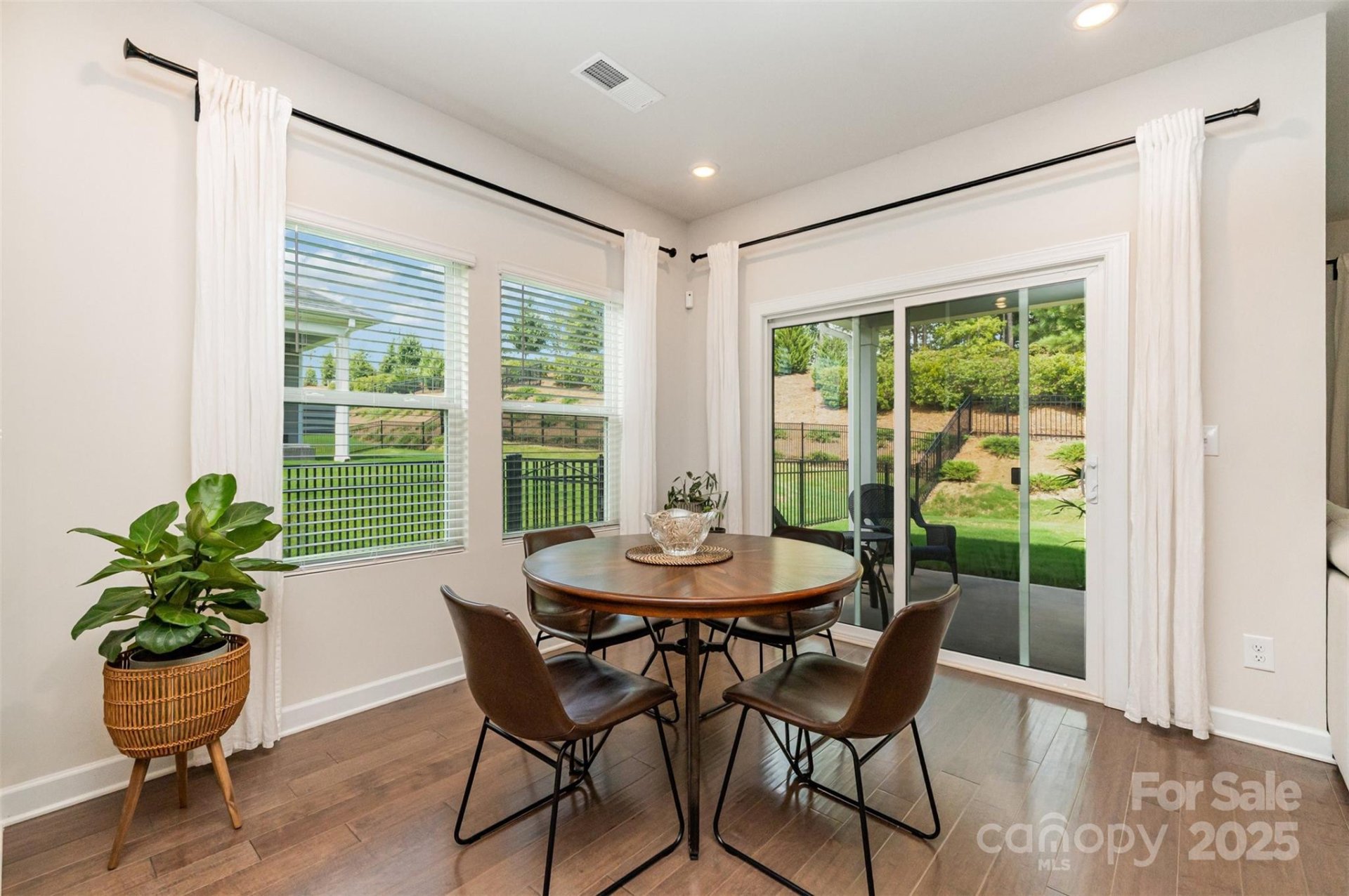 Property image 5 at 4309 Duplin Drive, Charlotte, NC 28214