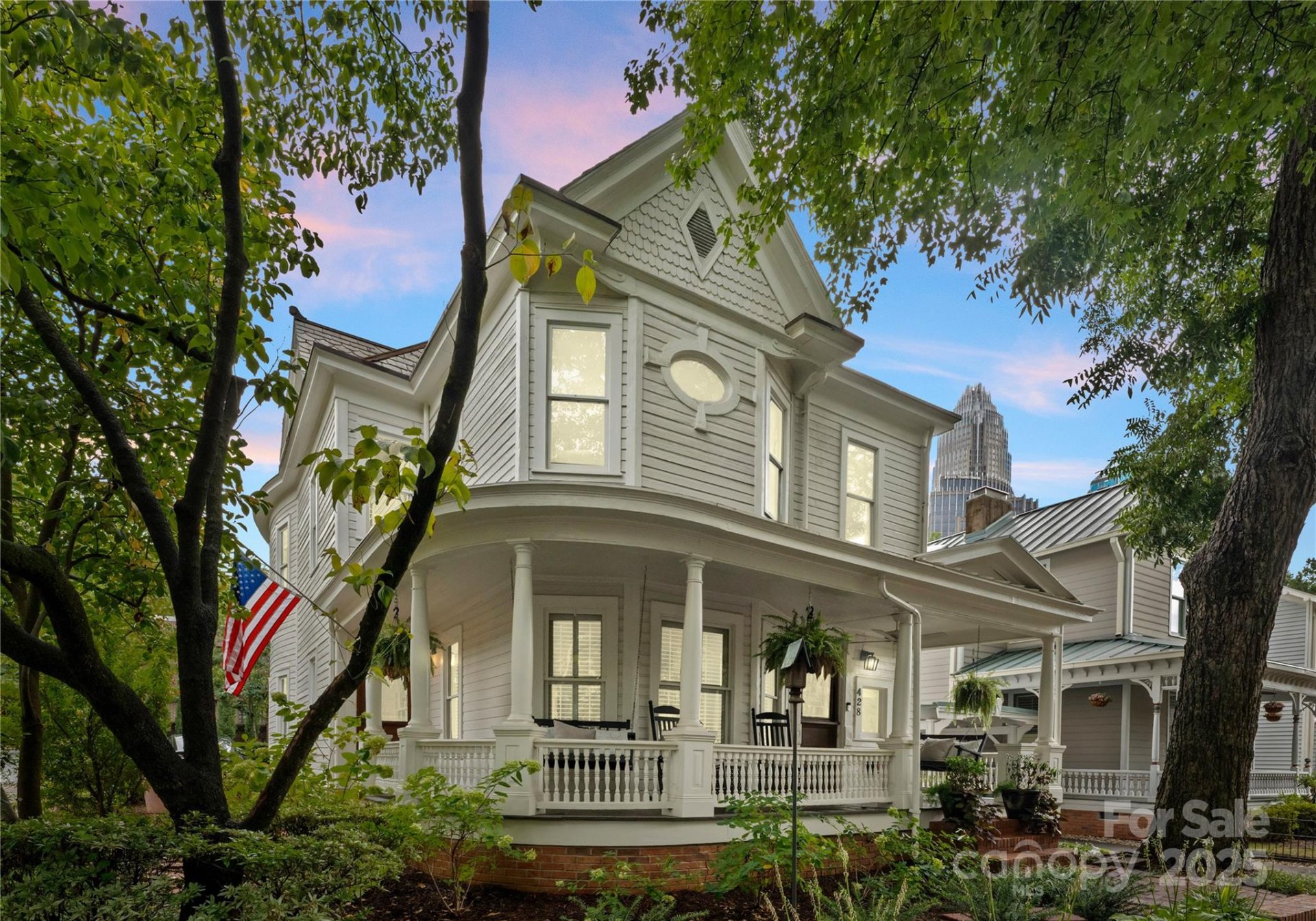 Fourth Ward, Charlotte Community