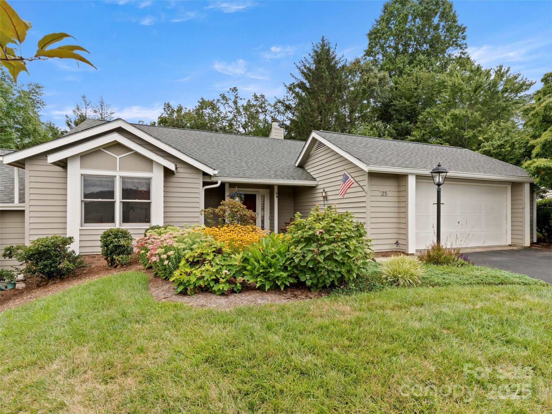 Laurel Place, Asheville Community