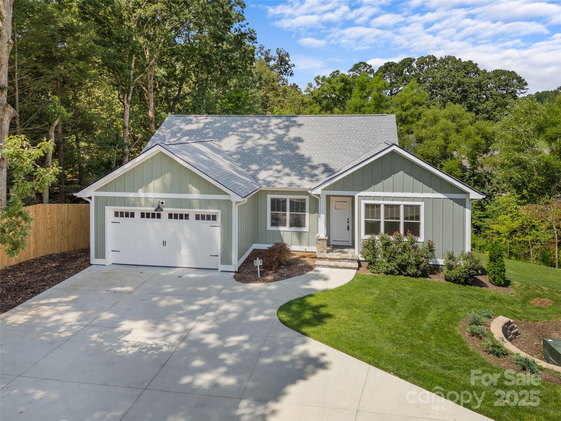 Property image 5 at 58 Olde Oak Lane, Hendersonville, NC 28792
