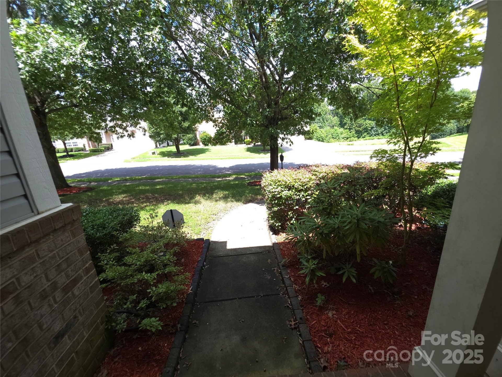 Property image 5 at 5933 Kirkwynd Commons Drive, Charlotte, NC 28278