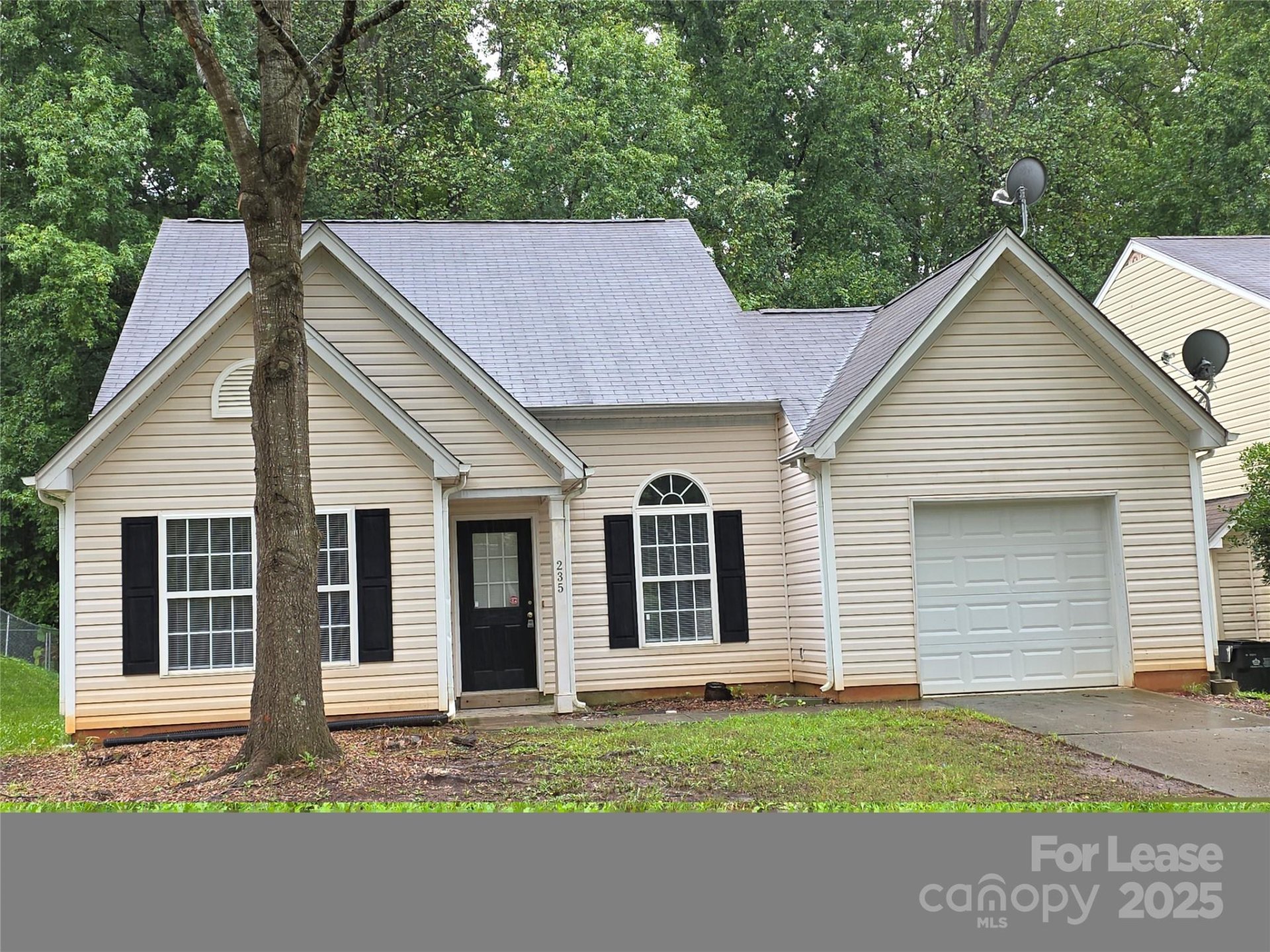 Property image 1 at 235 Winding Canyon Drive, Charlotte, NC 28214