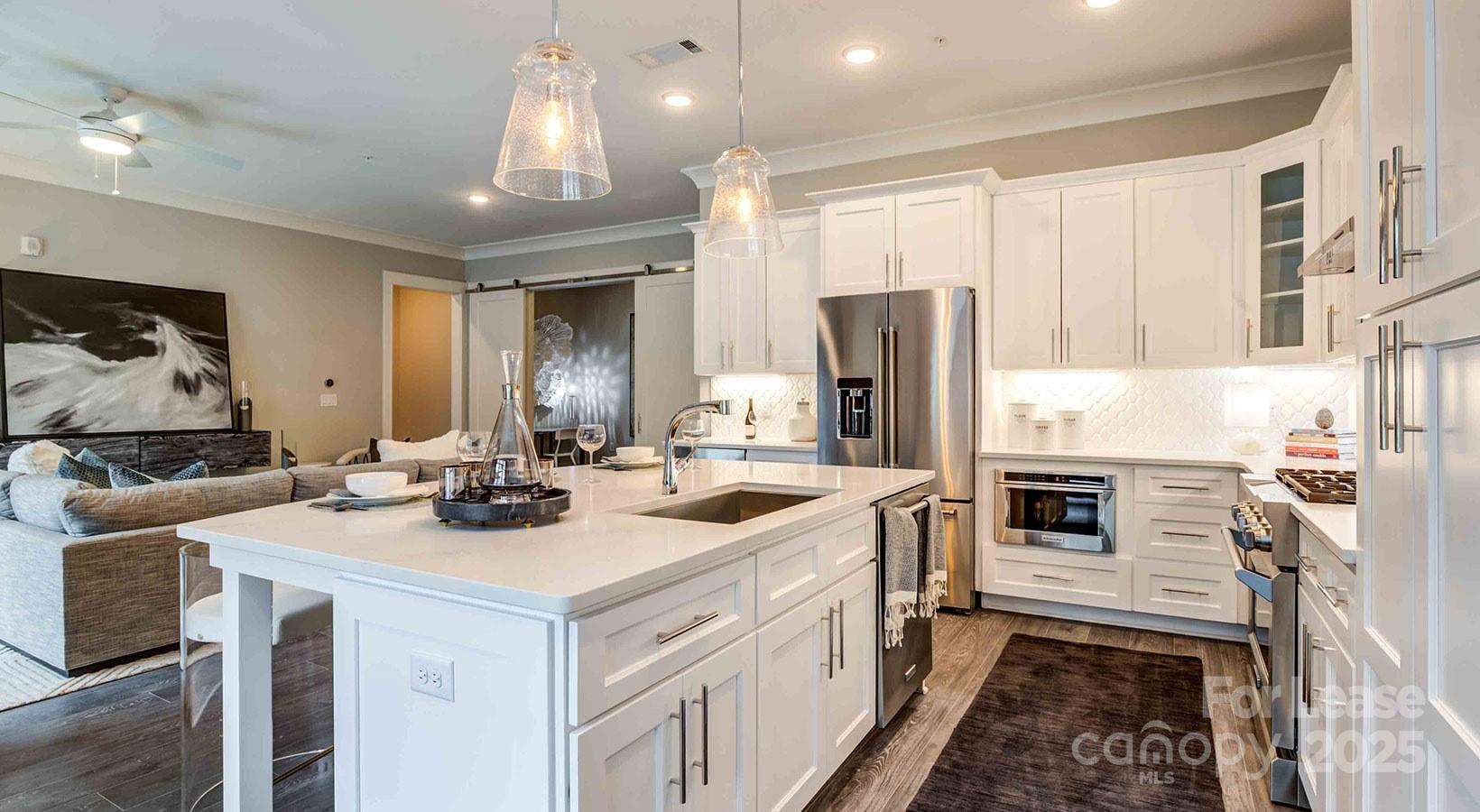 Property image 3 at 2426 Vail Avenue, Charlotte, NC 28207