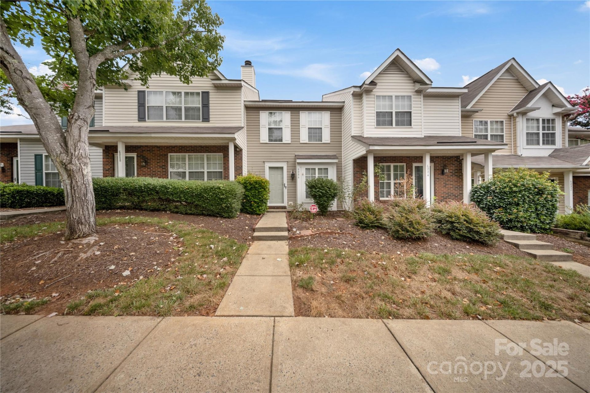 6086 Cougar Lane