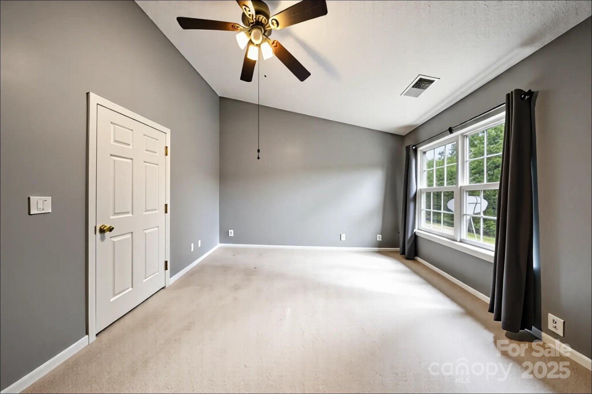 Property image 2 at 6086 Cougar Lane, Charlotte, NC 28269