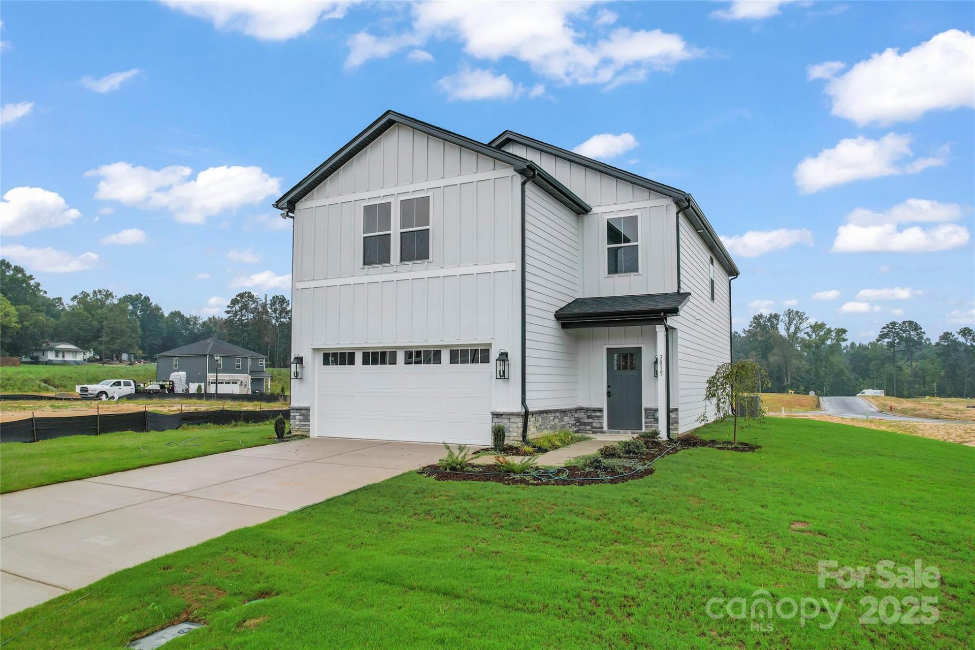 3015 Swallowtail Lane