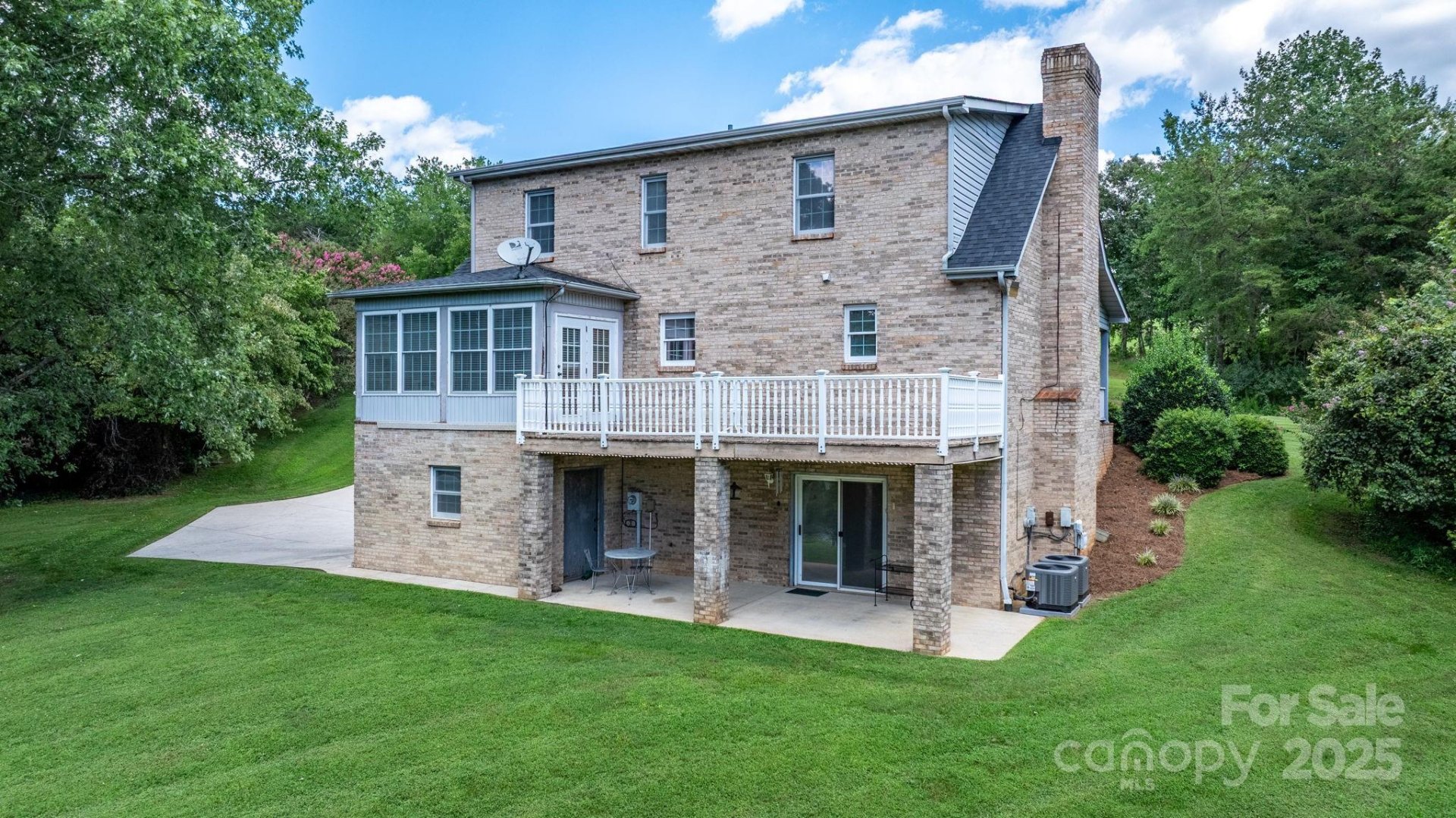 Property image 3 at 54 Meandering Way, Granite Falls, NC 28630