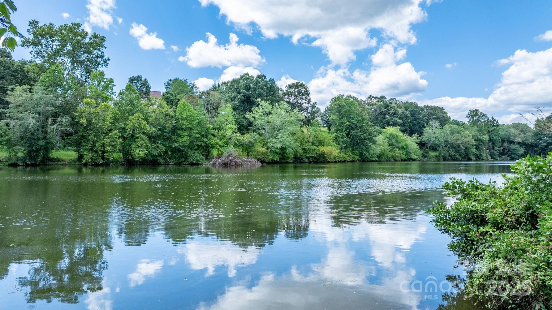 Property image 4 at 54 Meandering Way, Granite Falls, NC 28630