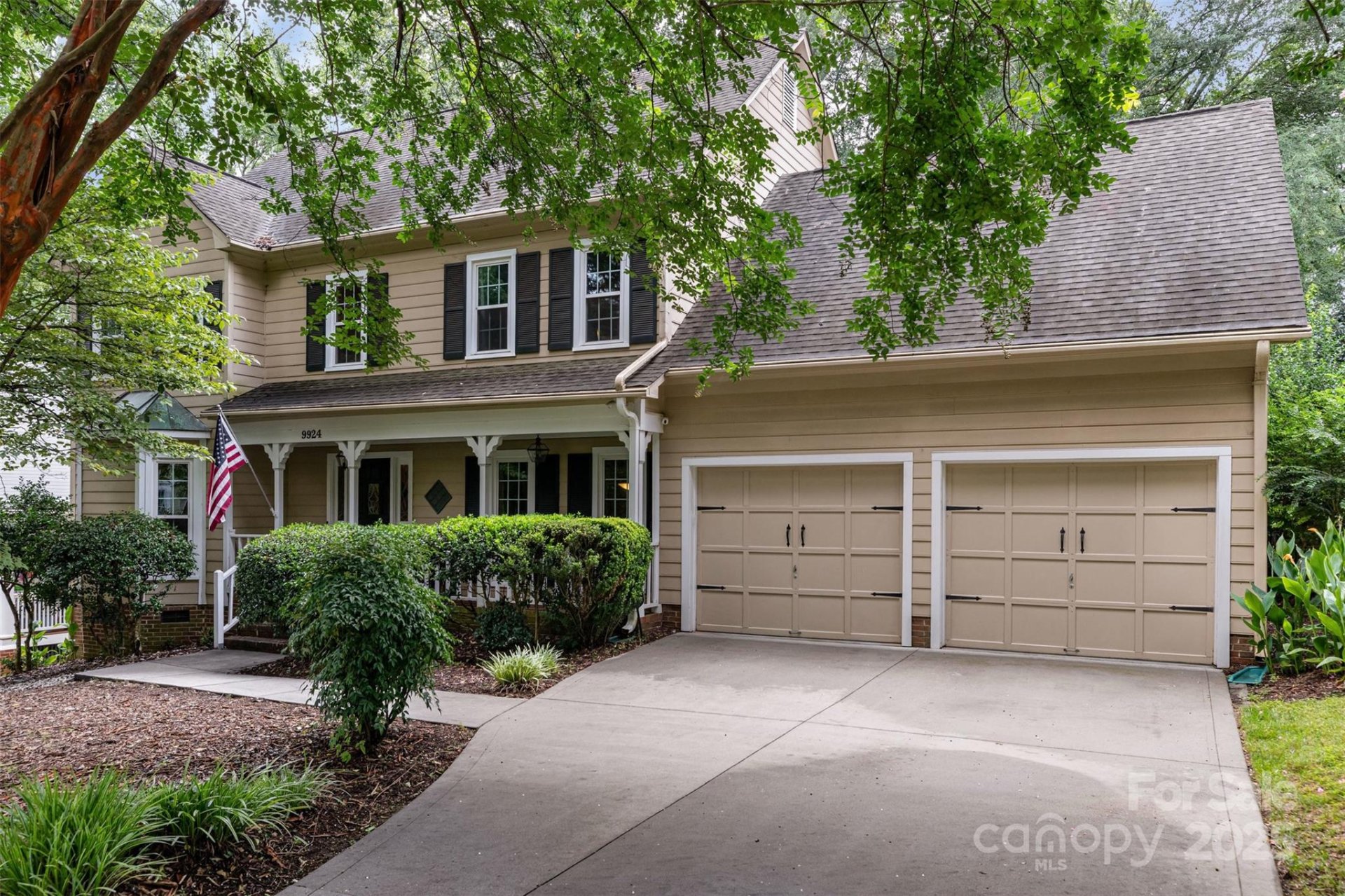 Property image 3 at 9924 Hanover Hollow Drive, Charlotte, NC 28210